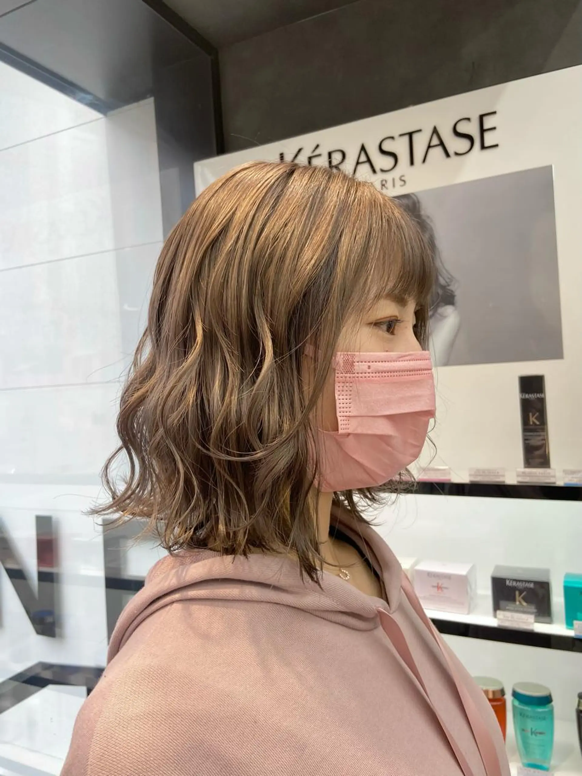 ショート ヘアカラー 淺谷 美紀のヘアスタイル