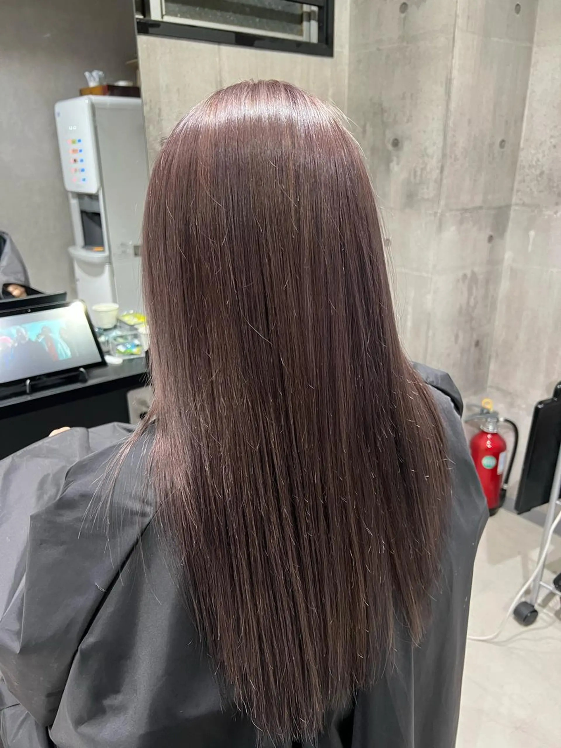 カラー グレージュ ラベンダーカラー ラベンダーグレージュ ラベンダーグレー mimiiy梅田 中崎町ハイトーンのヘアスタイル