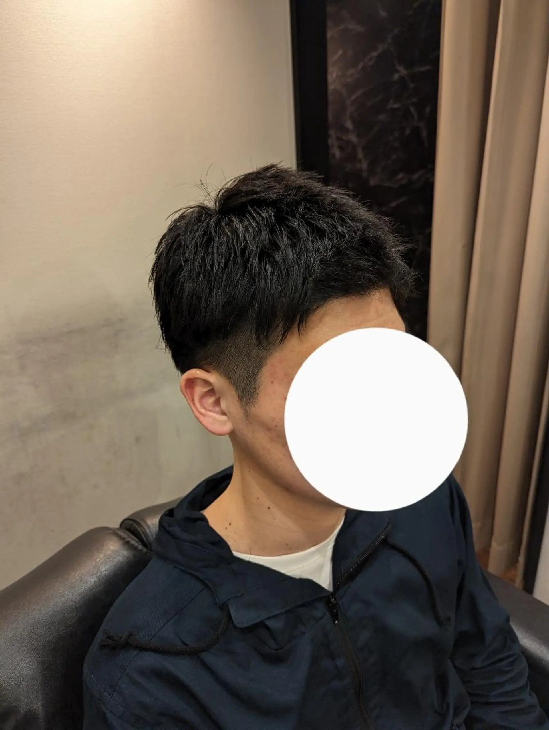 ショート メンズ パーマ LAVIE the BARBER所属・徒歩5分ビジネスマン カット👦🏻うしだのヘアスタイル