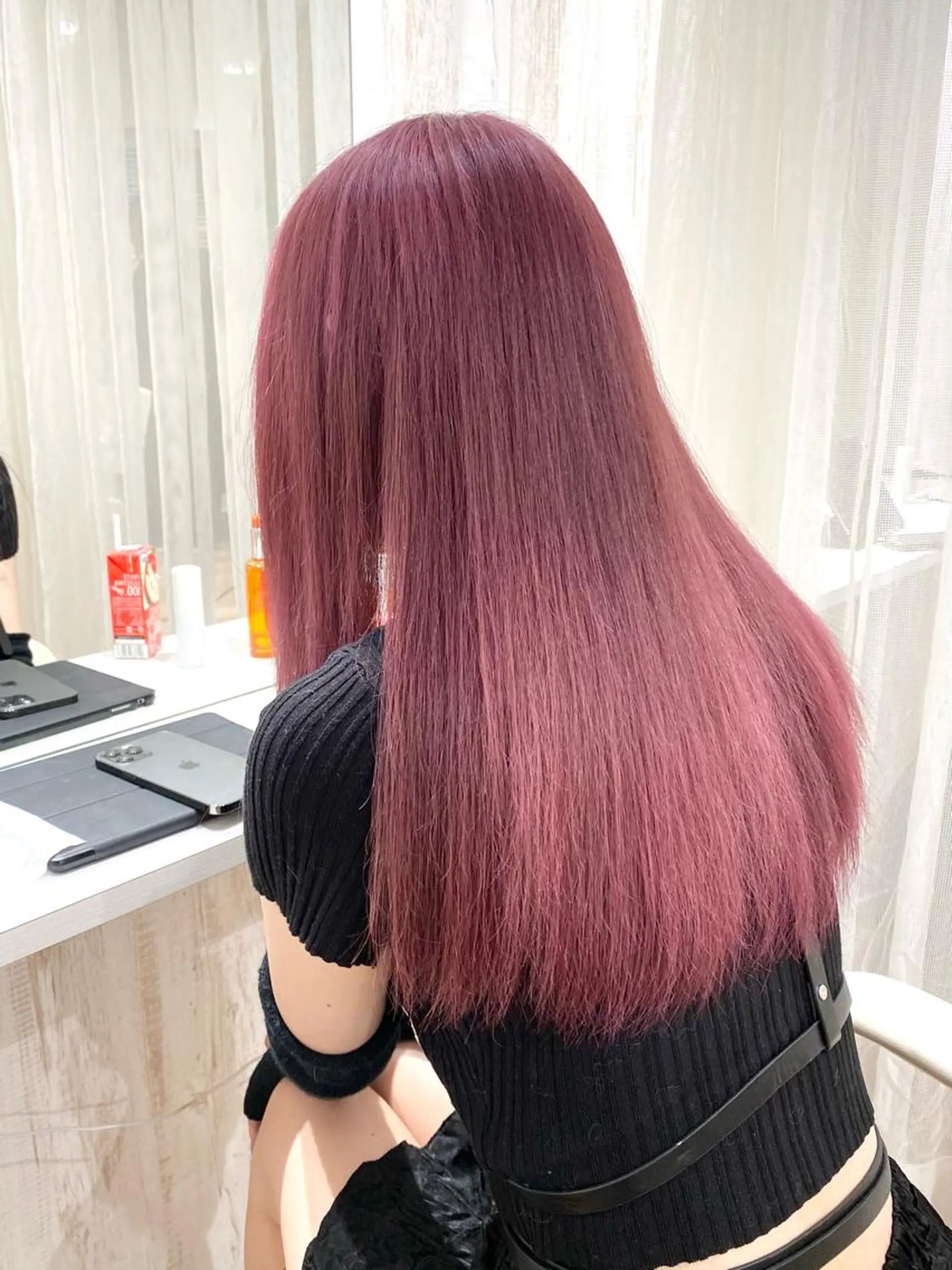 セミロング カラー シールエクステ ブリーチ ケアブリーチ ダブルカラー ハイライトカラー  渡部 妃月のヘアスタイル
