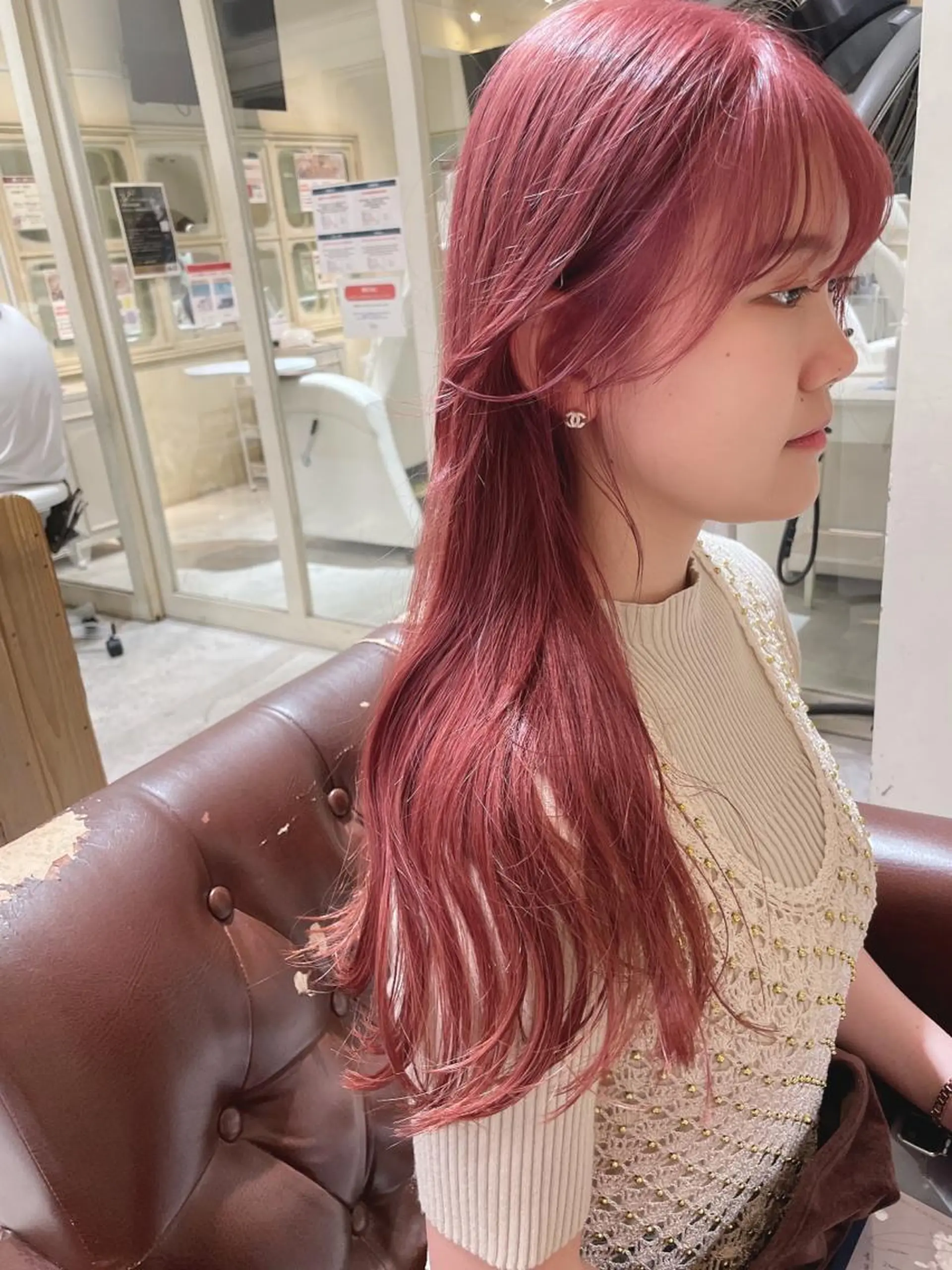 ロング カラー ヘアカラー ぱつっとボブ 古家 佑真のヘアスタイル