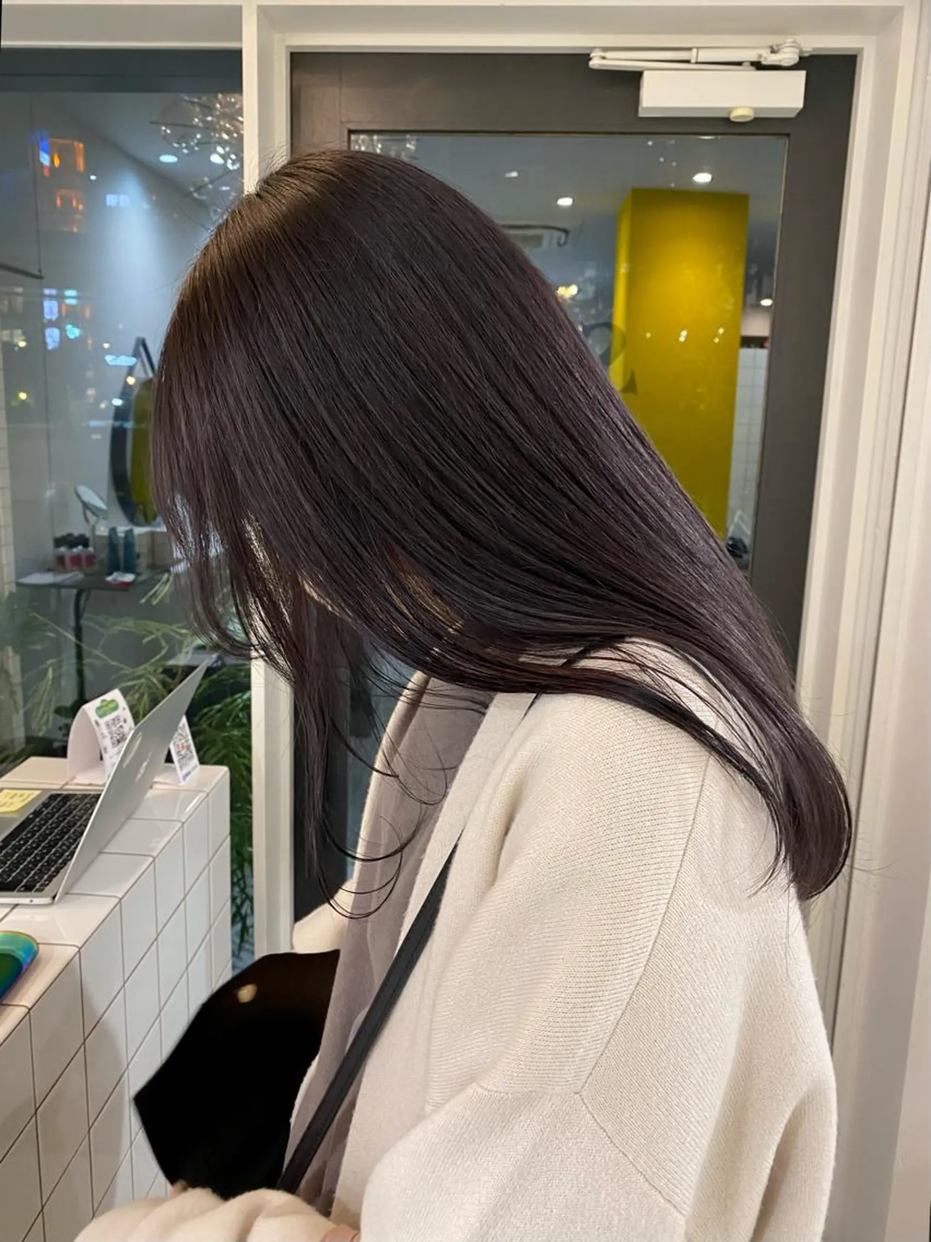 ロング カラー ヘアカラー トリートメント natsune /レイヤーカットのヘアスタイル