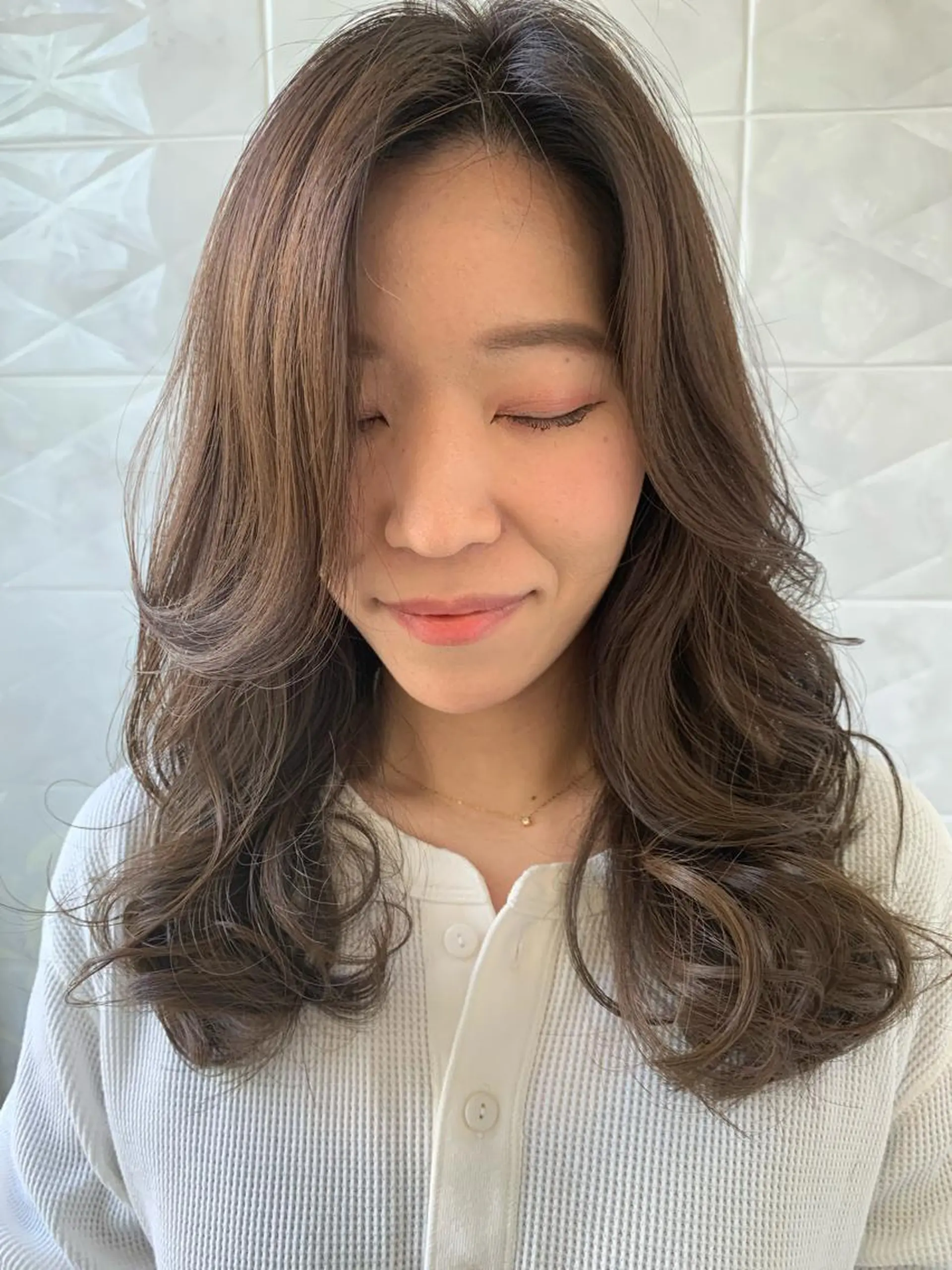 ロング カット ヘアカラー トリートメント LucksiMie ginza  明松のヘアスタイル
