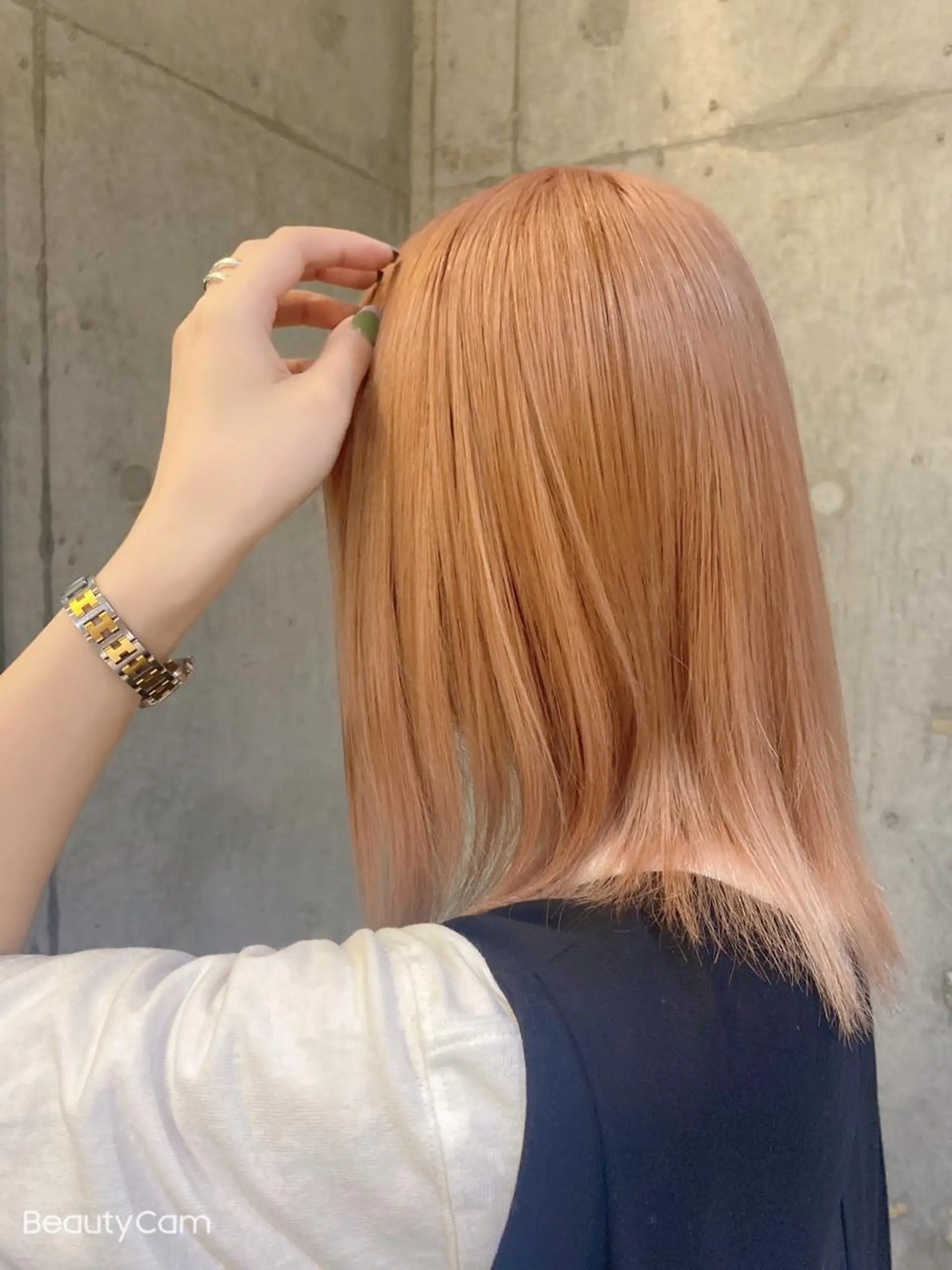 カラー ヘアアレンジ アッシュ ベージュカラー 黒髪 ブルーカラー ブルーブラック 透明感/韓国風 🤍mito🤍のヘアスタイル