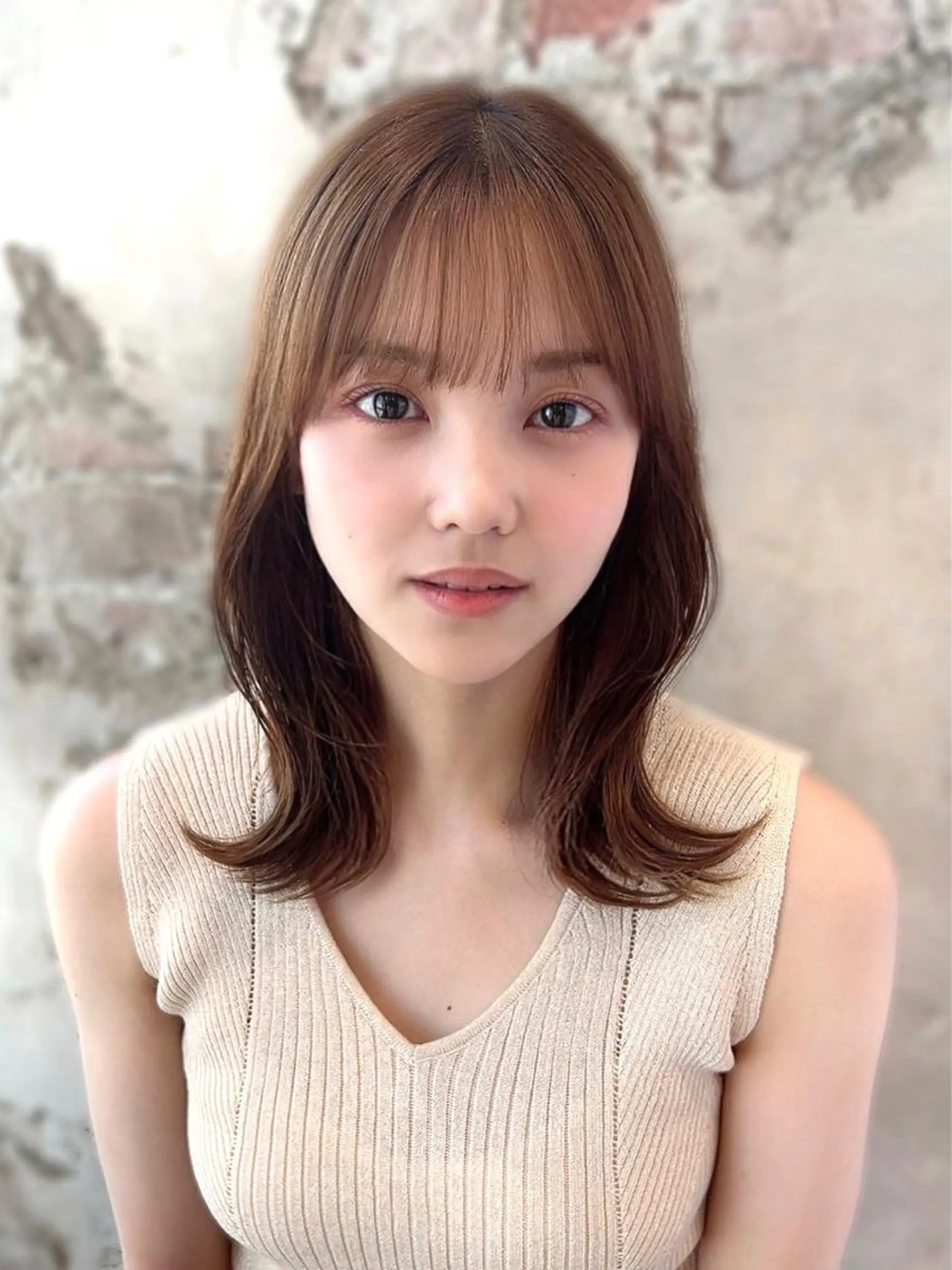 セミロング カラー ベージュカラー ブラウンカラー くびれヘア 髪質改善 縮毛矯正 カット ヘアカラー トリートメント 🧡くびれヘア/前髪 顔周り🧡久原結衣のヘアスタイル