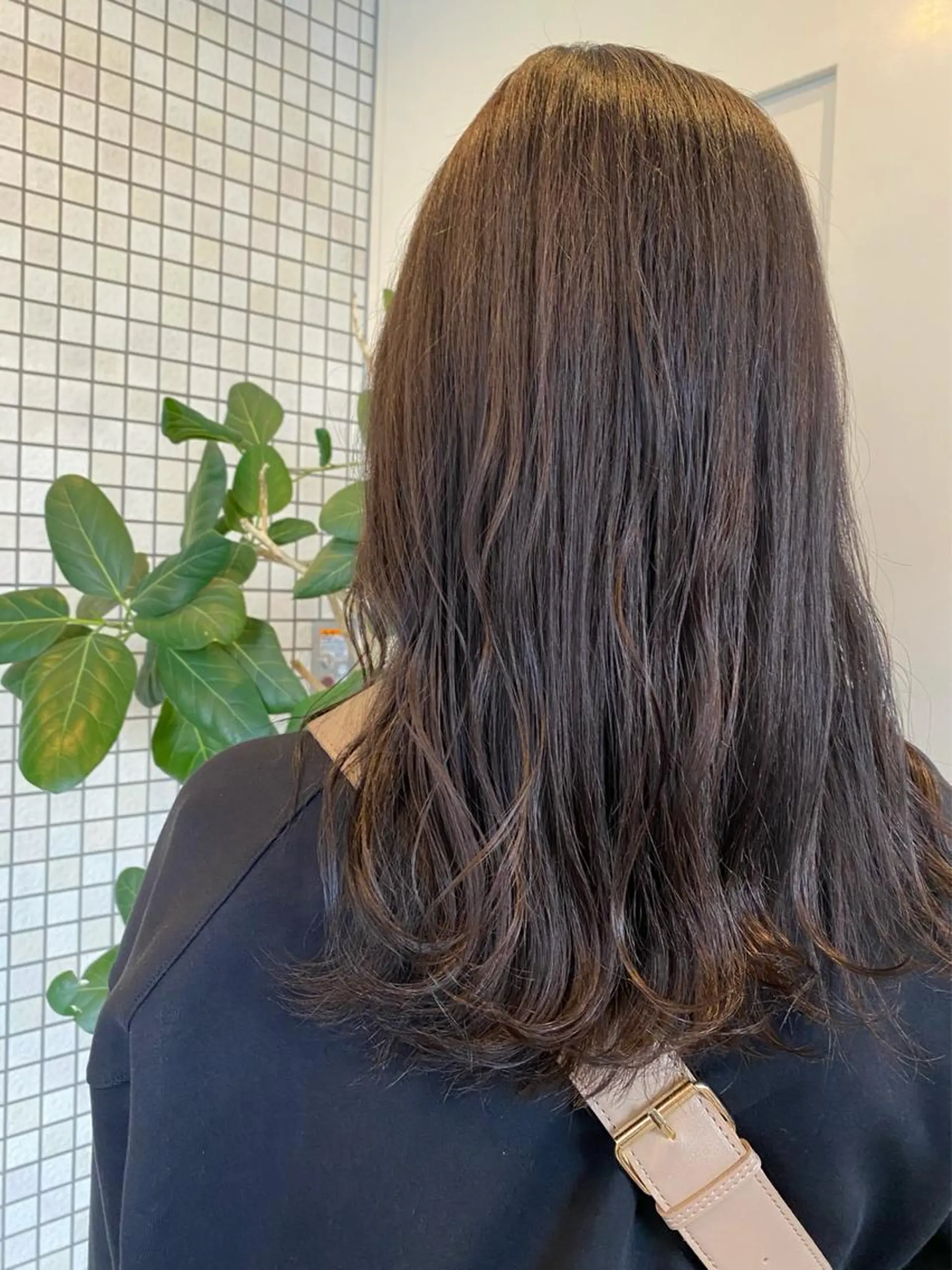 セミロング カラー ヘアカラー 透明感カラー 🩰asumiのヘアスタイル