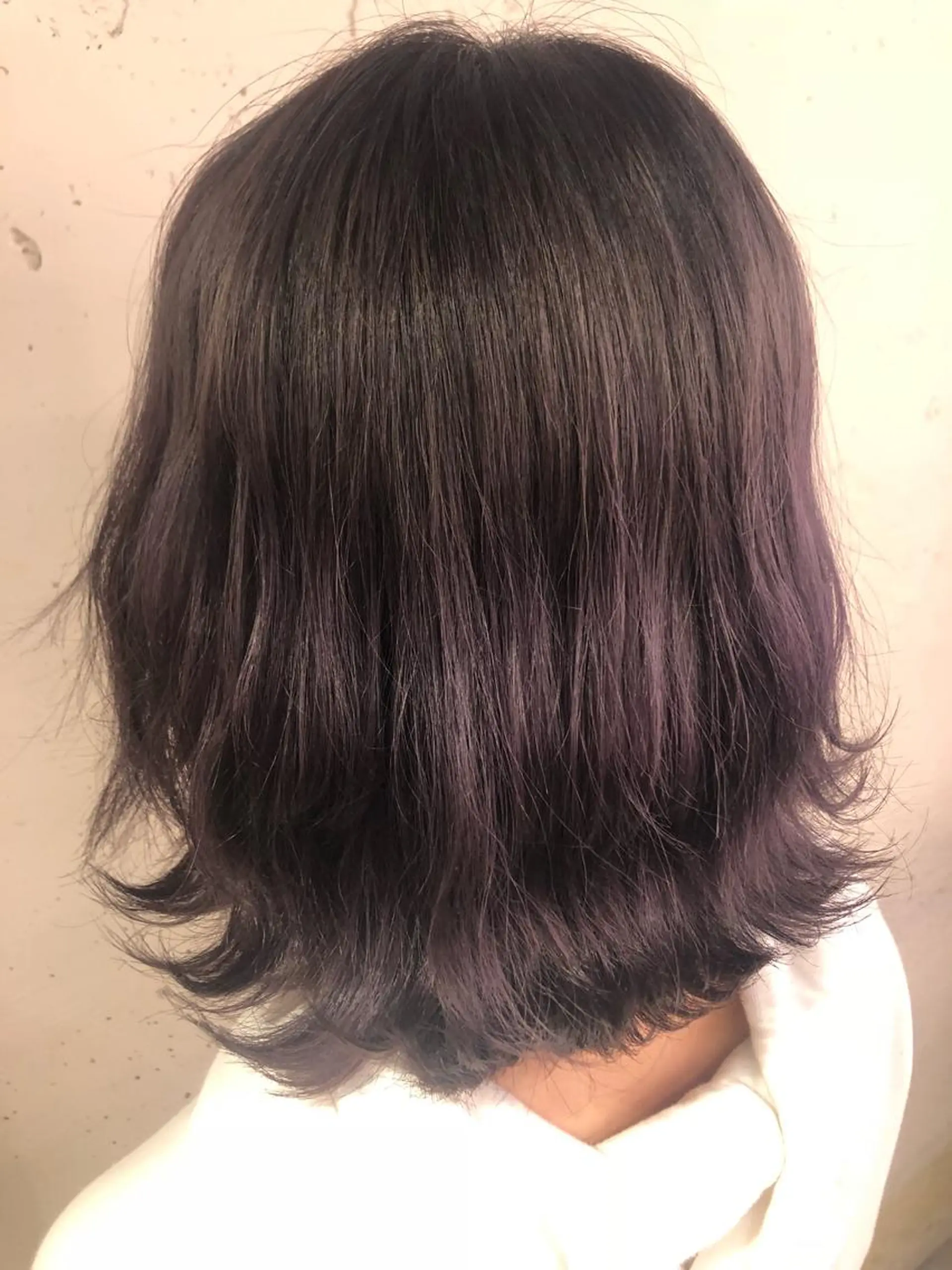 ミディアム カラー ブリーチ グレージュ ラベンダーカラー ラベンダーグレージュ ラベンダーグレー インナーカラー🫶 オタク美容師 山本のヘアスタイル