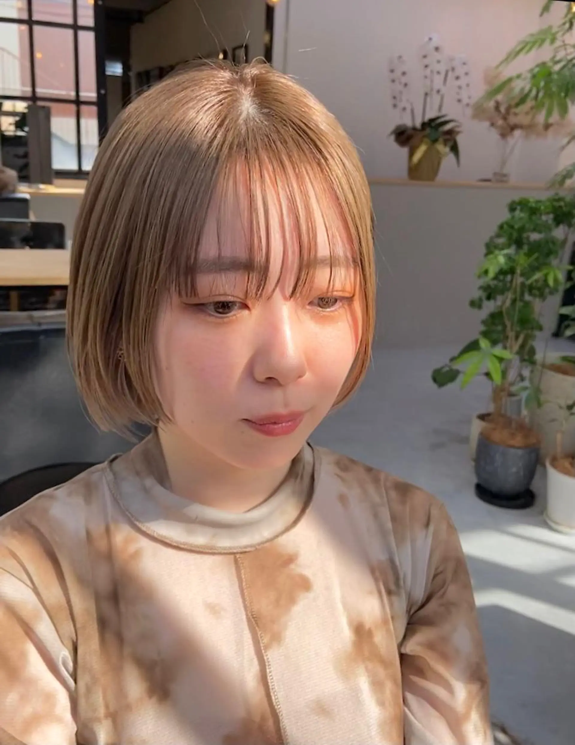 ショート カラー ヘアアレンジ ハイトーンカラー 田中 あやなのヘアスタイル