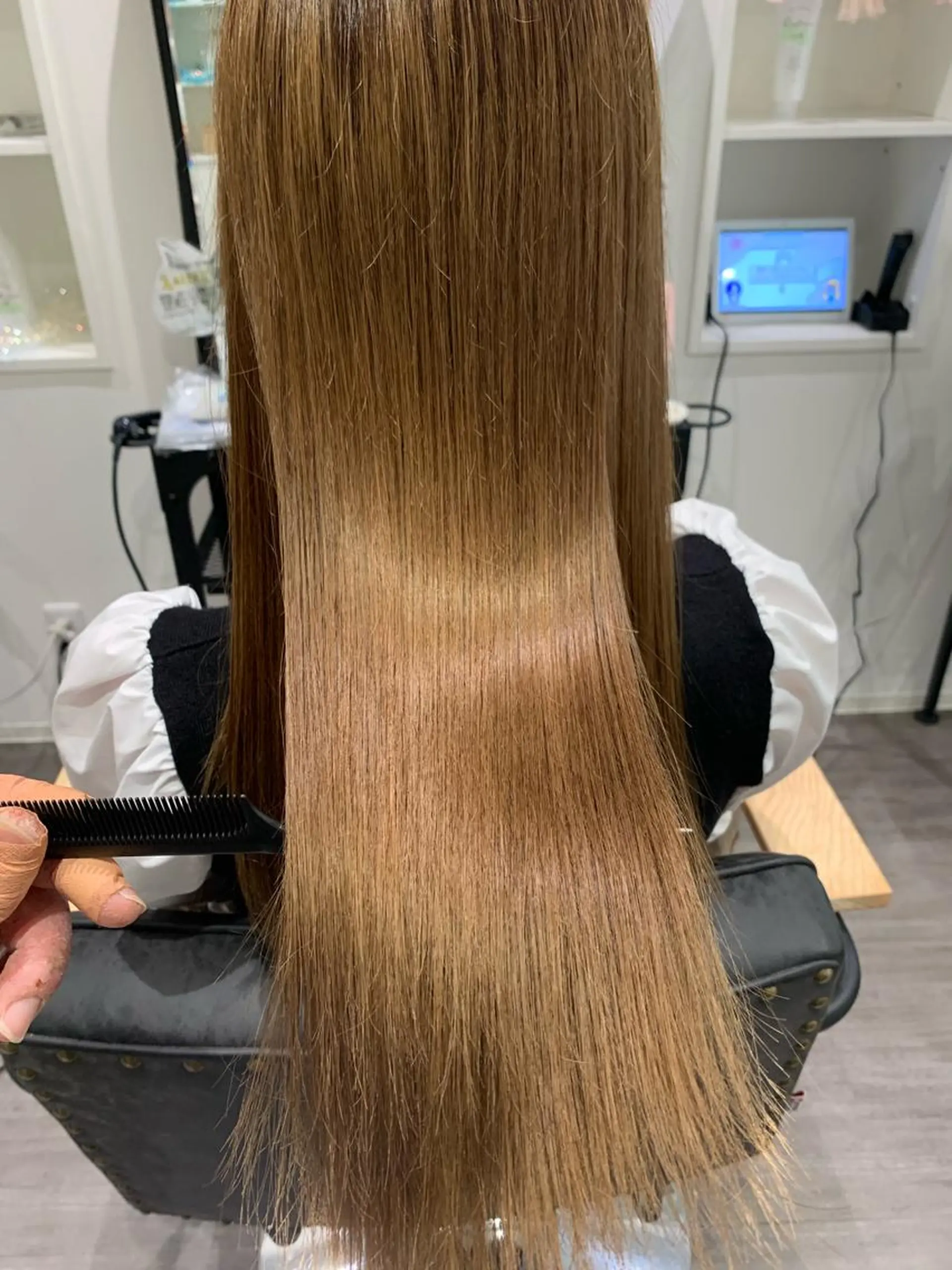 ロング 【酸性ストレート】 宮下和明のヘアスタイル