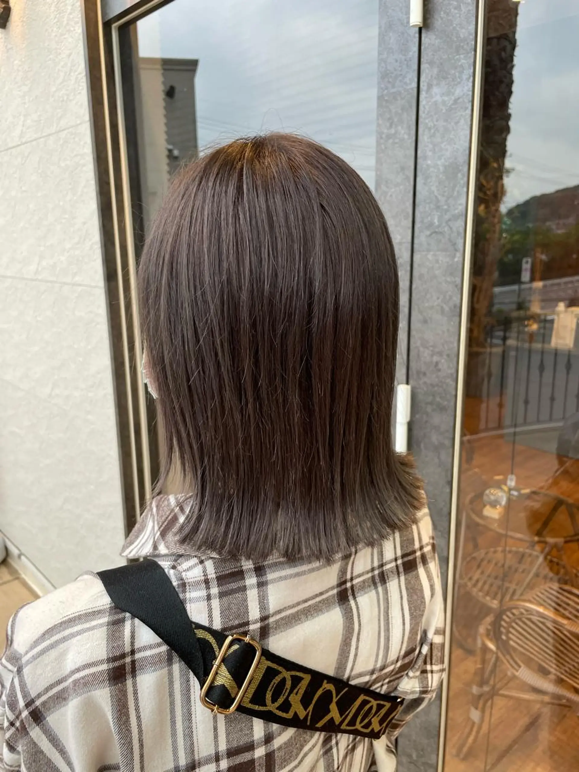ミディアム カラー グレージュ カット ヘアカラー トリートメント clocca所属・鵜飼 真伍のヘアスタイル