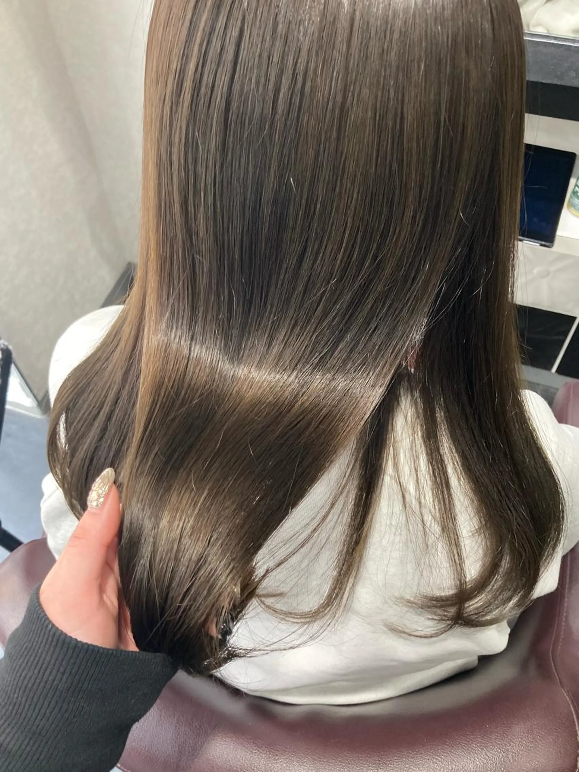 ロング カラー 透明感カラー mizu kiのヘアスタイル