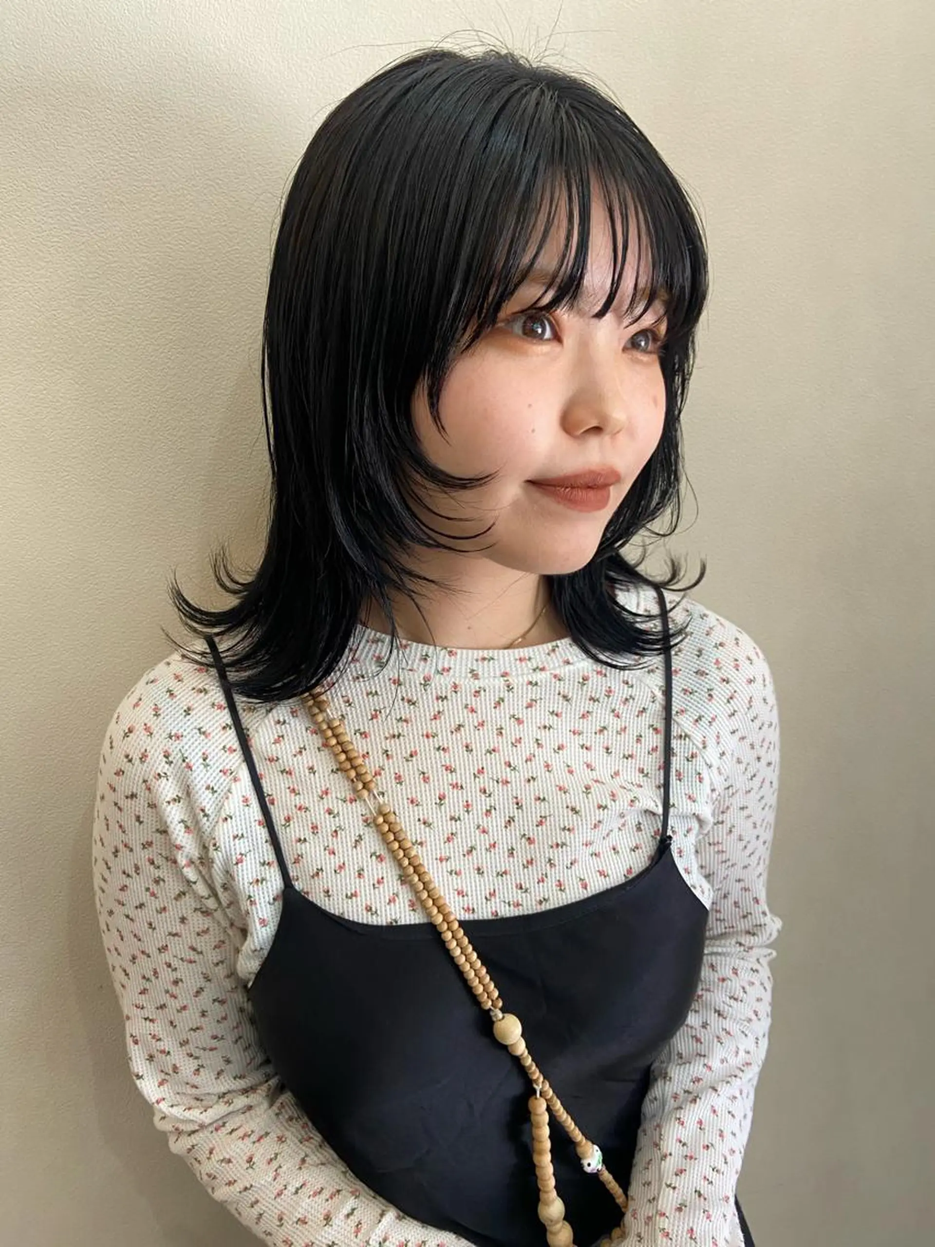 セミロング カラー パーマ 黒髪 ナチュラルブラック 顔まわりレイヤー 顔周りカット レイヤーカット ボブ/透明感カラー 🧸YUI❤️のヘアスタイル