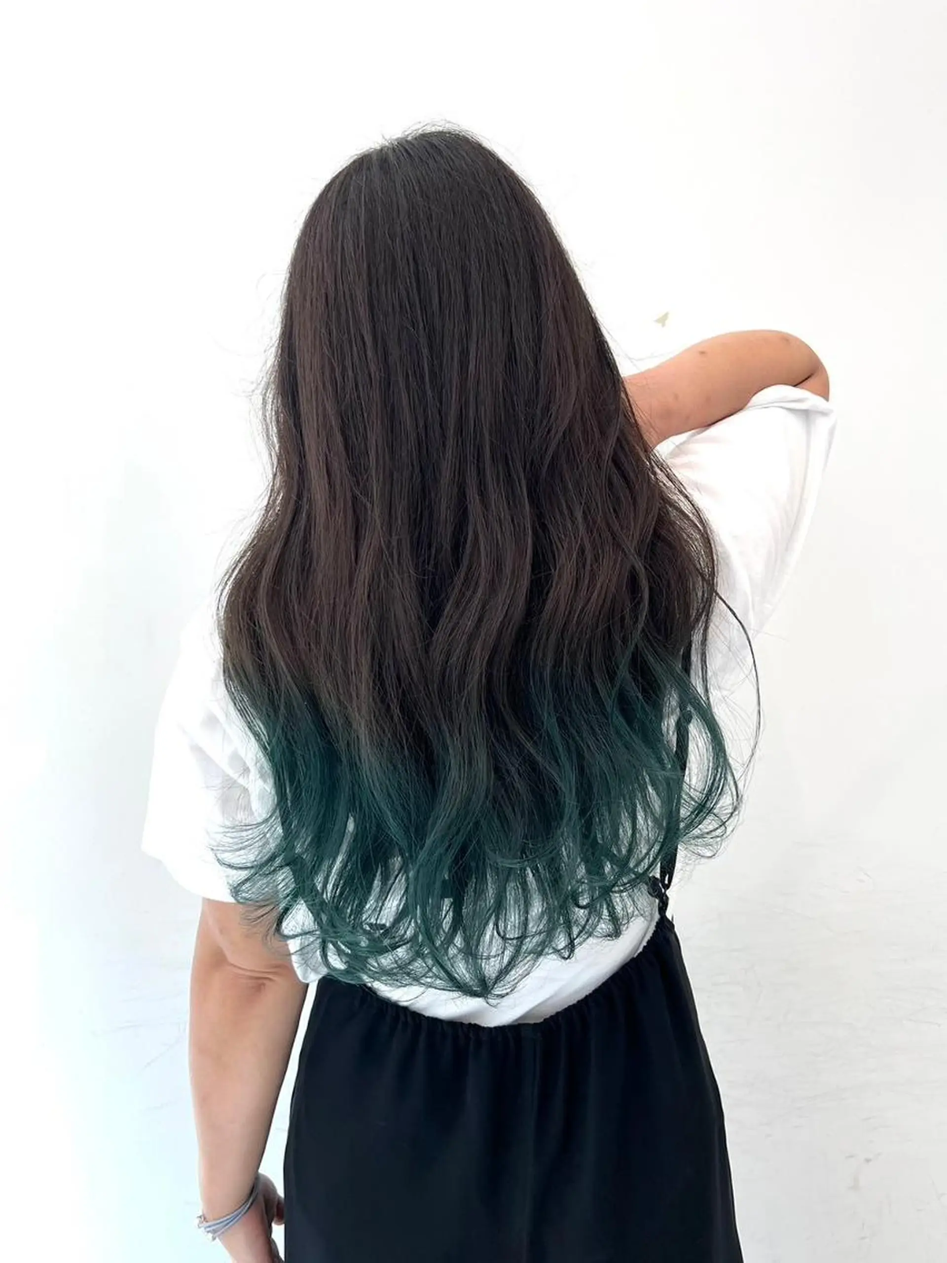 ロング カラー ヘアカラー トリートメント 【公式】amble luxe池袋東口♻️のヘアスタイル