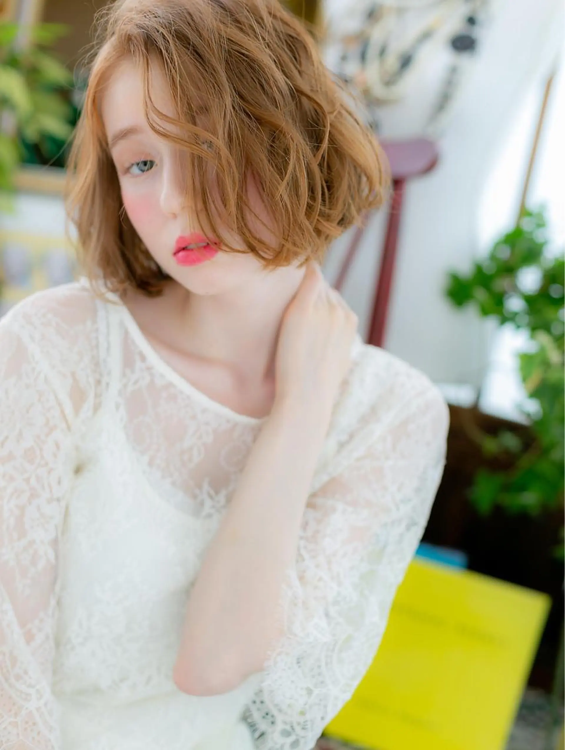 ミディアム カラー パーマ ミディアムパーマ 小顔カット得意🌟 岩渕麻由のヘアスタイル