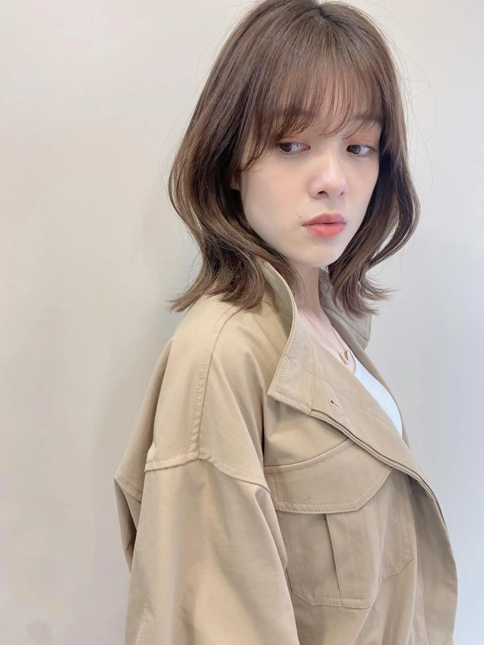 ミディアム 鎌倉 彩のヘアスタイル