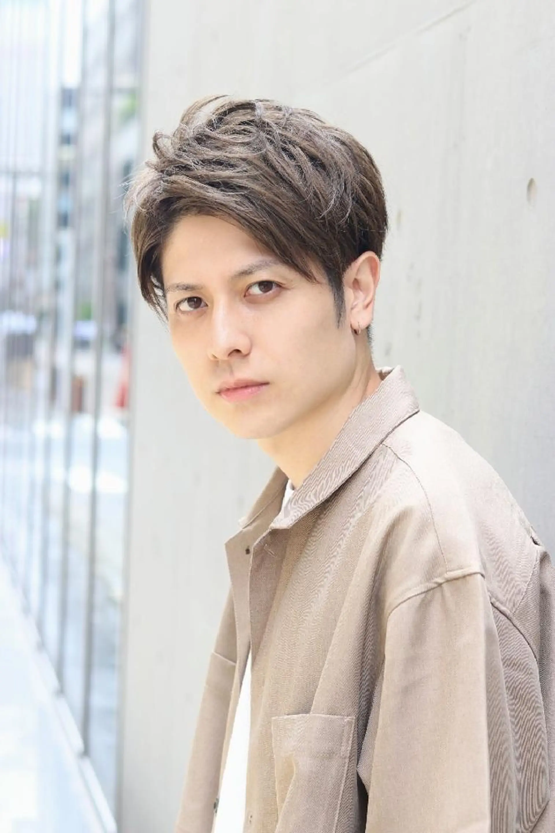 ショート カラー メンズ ショートレイヤー アップバング ツーブロック 刈り上げ レイヤーカット カット TV出演&受賞歴有☆ 宮本輝正のヘアスタイル