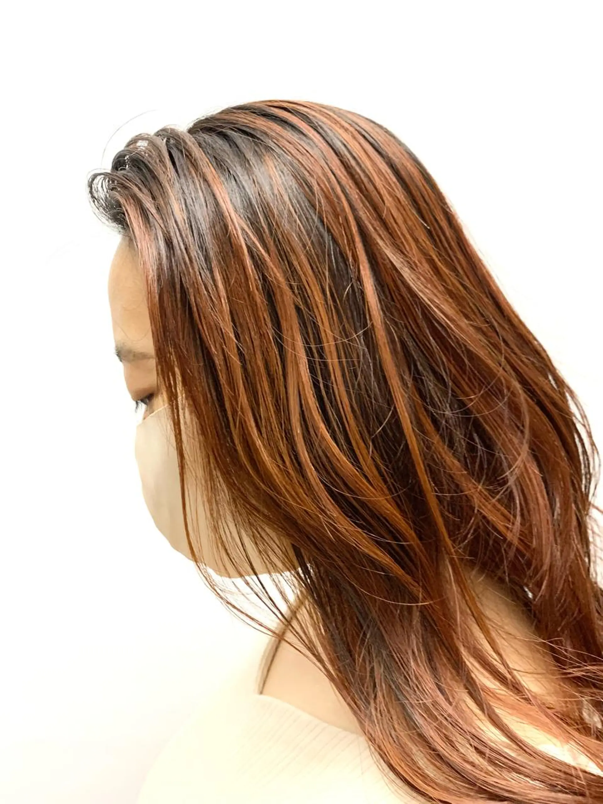 セミロング カラー バレイヤージュ レイヤーカット KAH所属・Koichi Satoのヘアスタイル