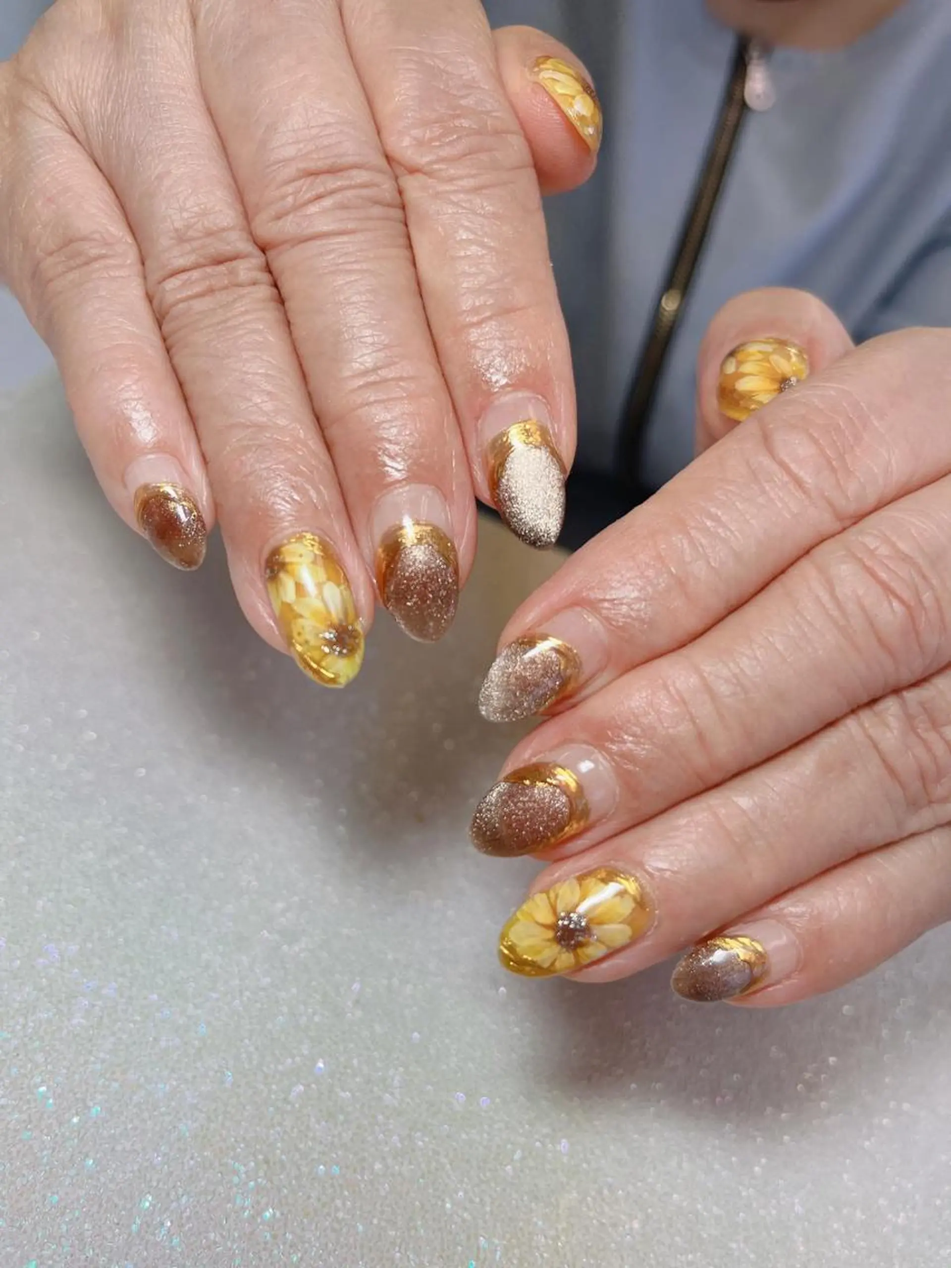 ネイル Flowerネイルサロン所属・. yukiのネイルデザイン