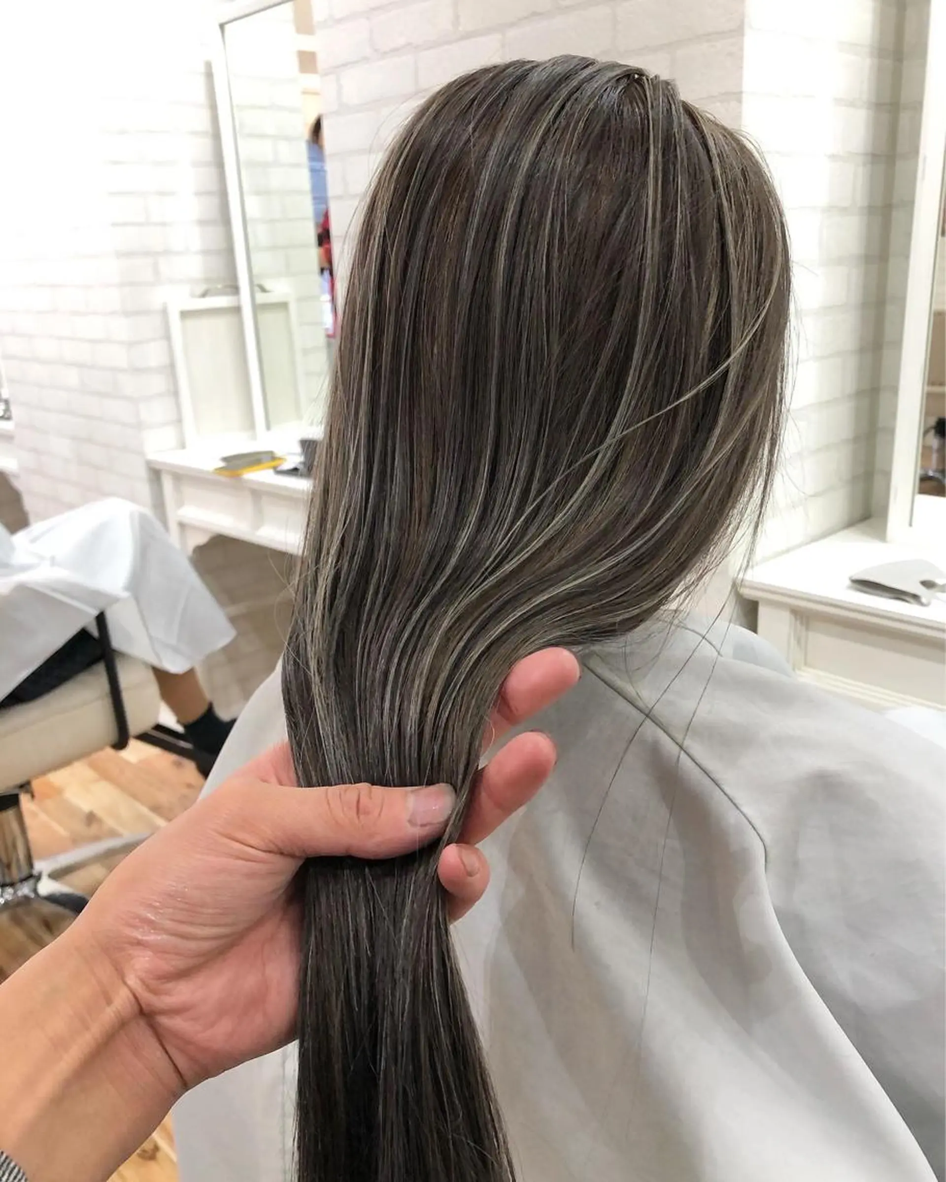 ロング カラー カット ヘアカラー トリートメント Tao所属・藤川 大智のヘアスタイル