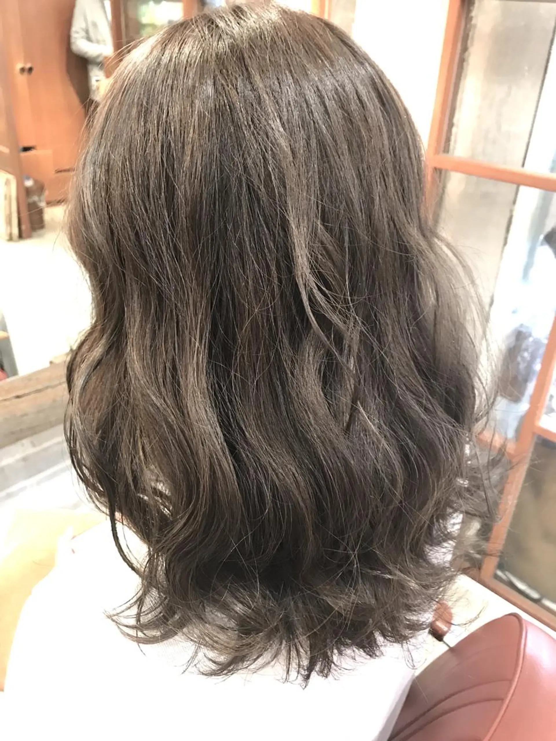 ミディアム カラー パーマ ヘアアレンジ 結婚式・ブライダル ミディアムパーマ ボブ くせ毛 外国人風カラー 増子 幹樹のヘアスタイル