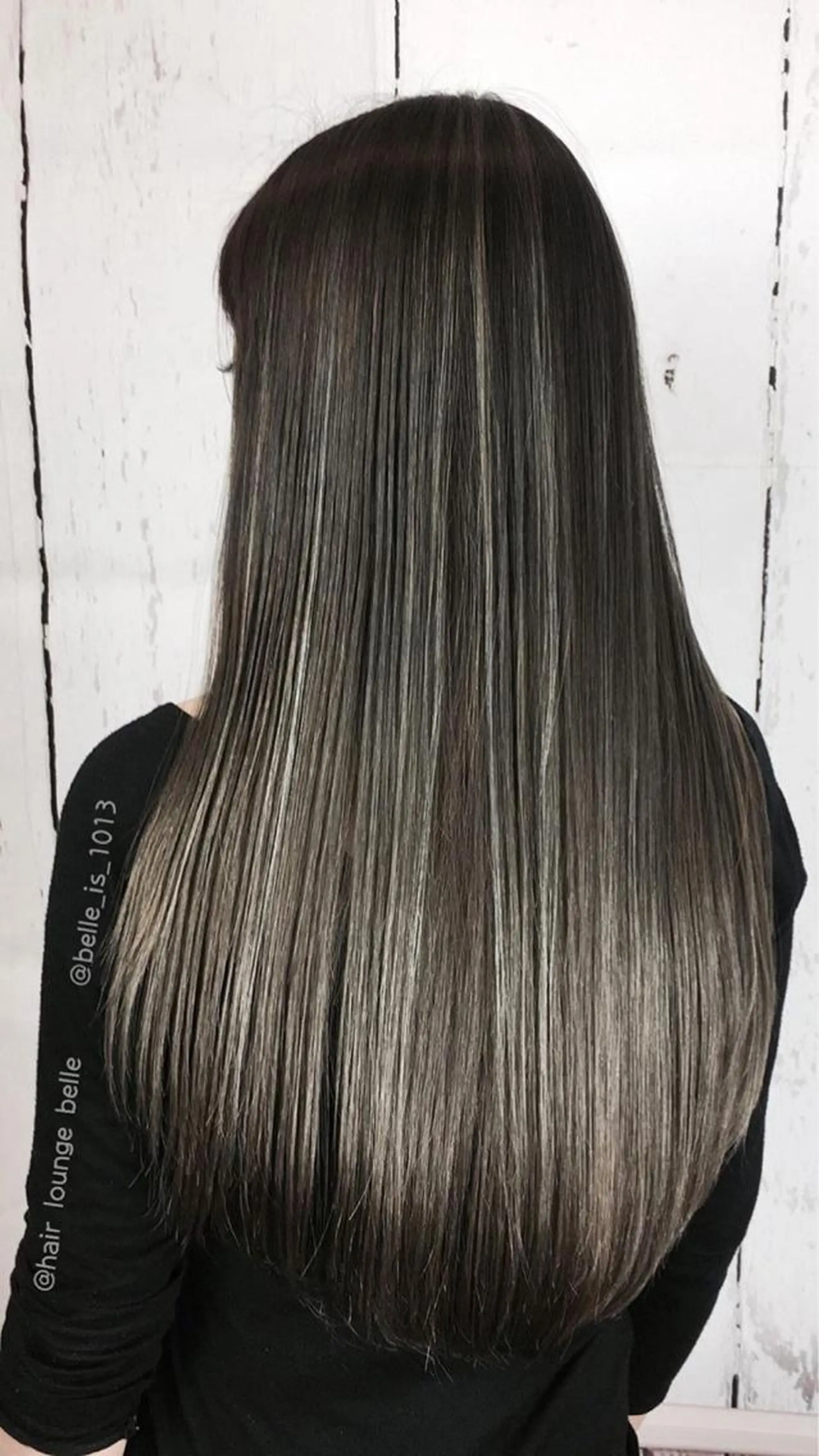 ロング ハイライト レイヤーカット 韓国レイヤー外国人風 透明感カラー髪質改善のヘアスタイル