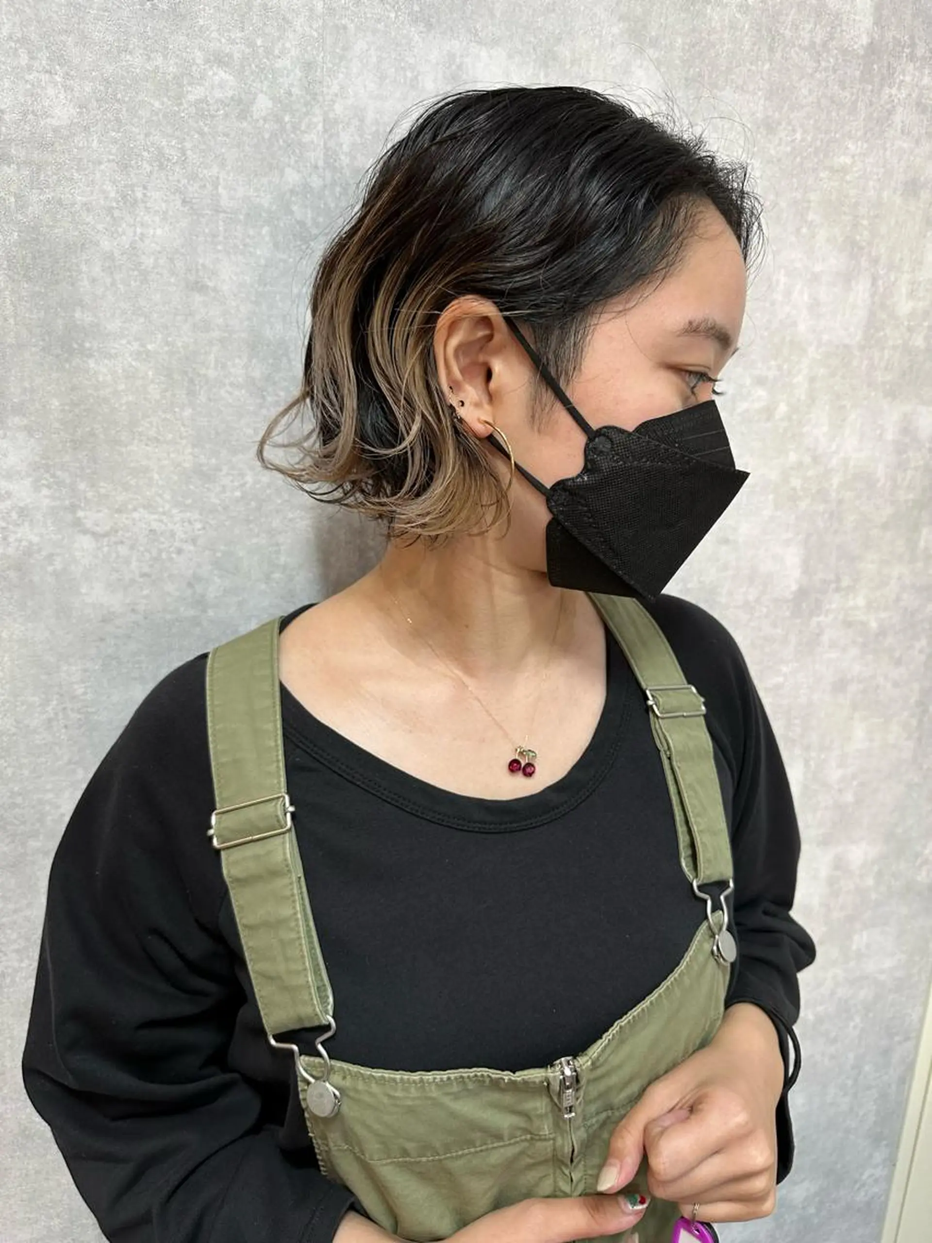 ショート 切りっぱなしボブ ショートボブ ハンサムショート 丸みショート アッシュ C’LD hair  produce /シールドヘア所属・モテ髪/ボブ/ショー ト/アダチフウトのヘアスタイル