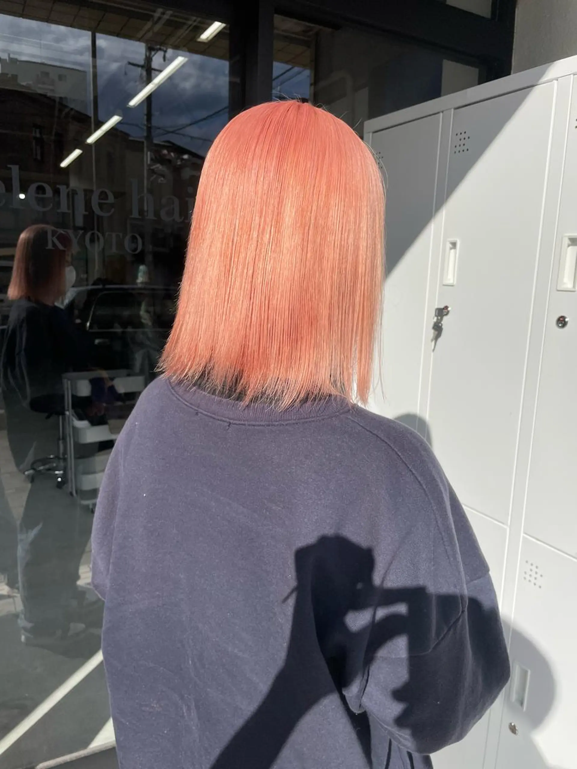 ミディアム ヘアカラー KEN TAのヘアスタイル