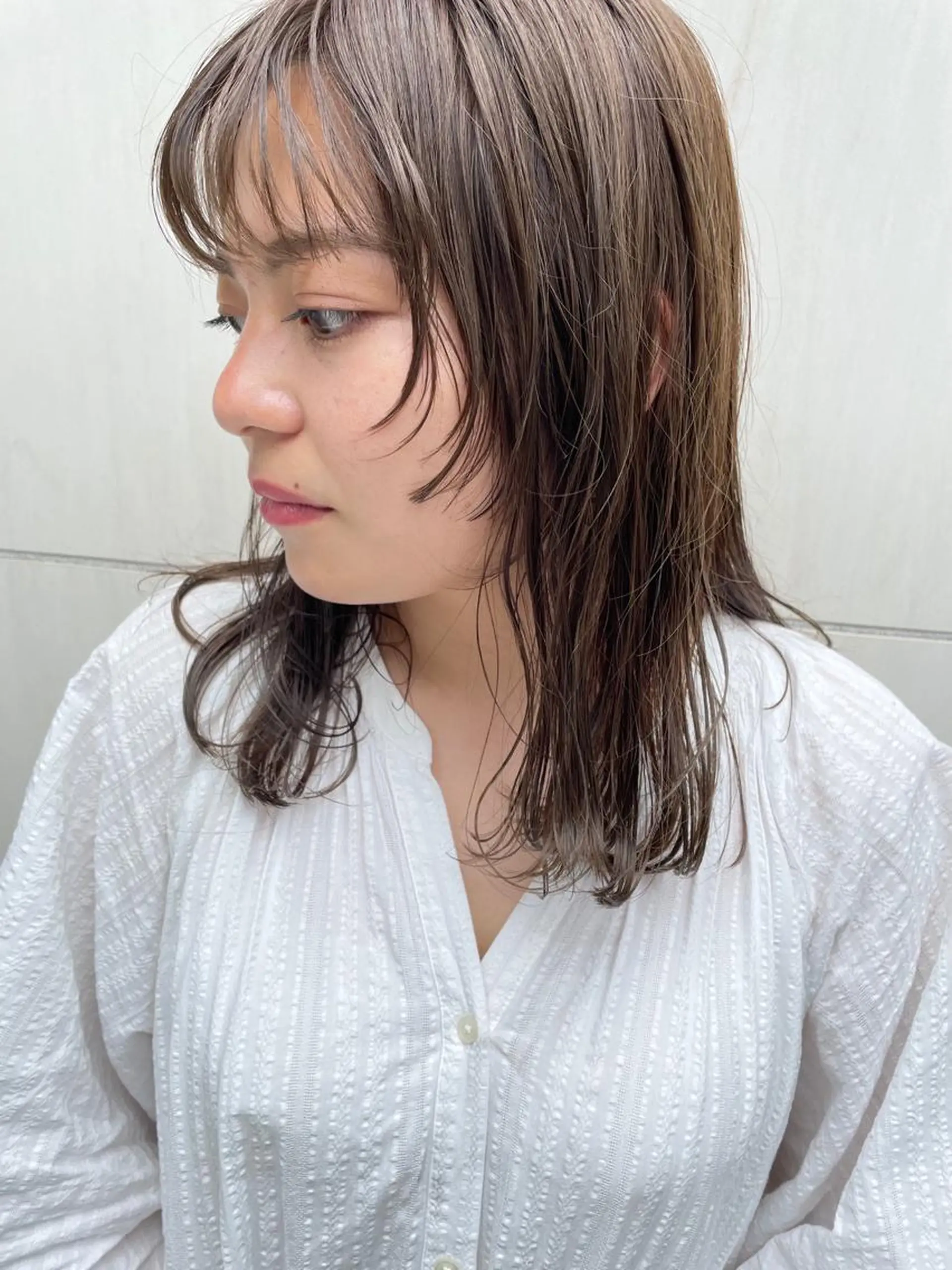 ミディアム カラー パーマ ヘアアレンジ メンズ キッズ ネイル マツエク・マツパ カット ヘアカラー トリートメント tatsumi/ボブ ウルフ/レイヤーのヘアスタイル