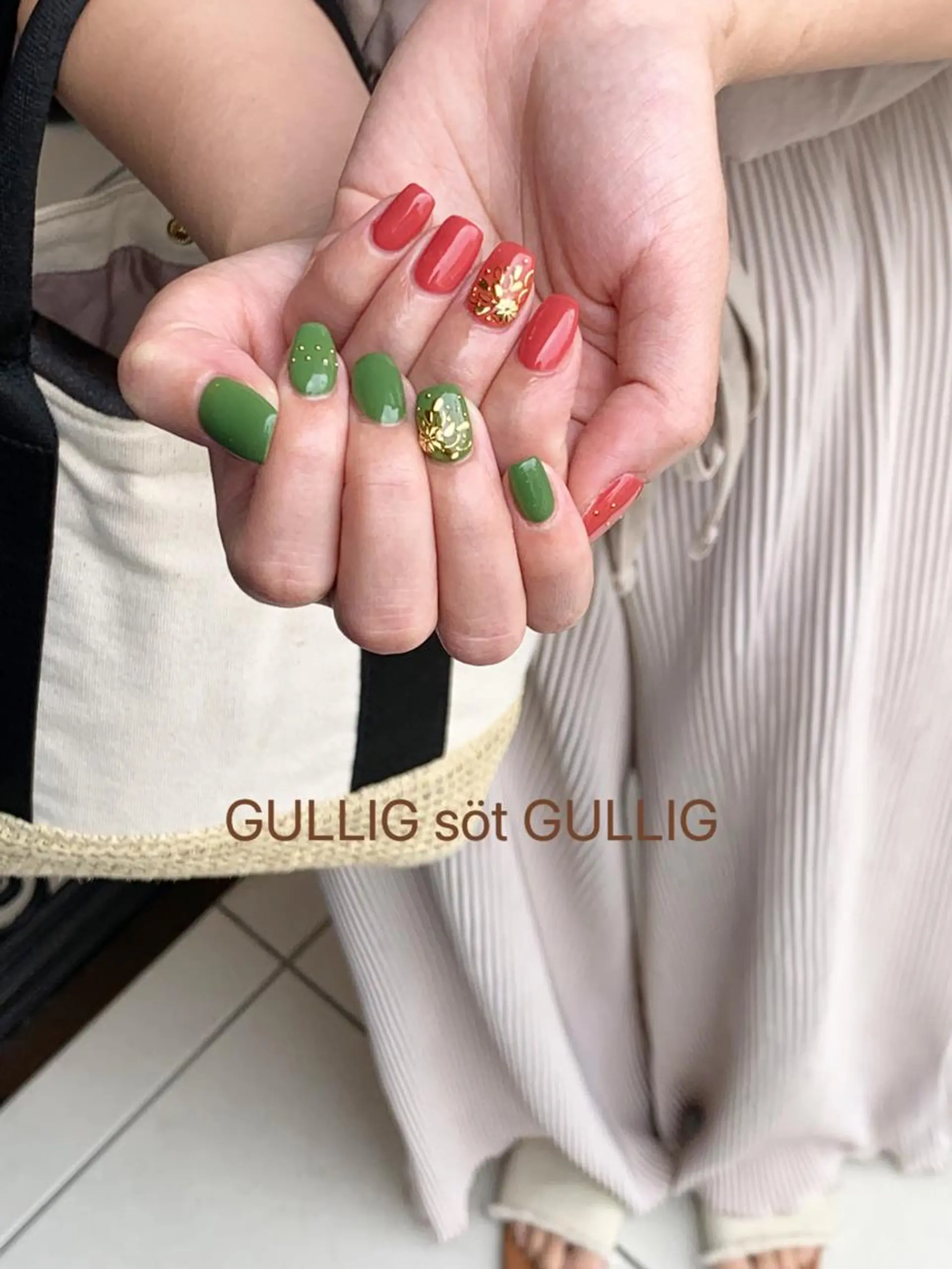 ネイル ハンドネイル GULLIG söt GULLIGのネイルデザイン