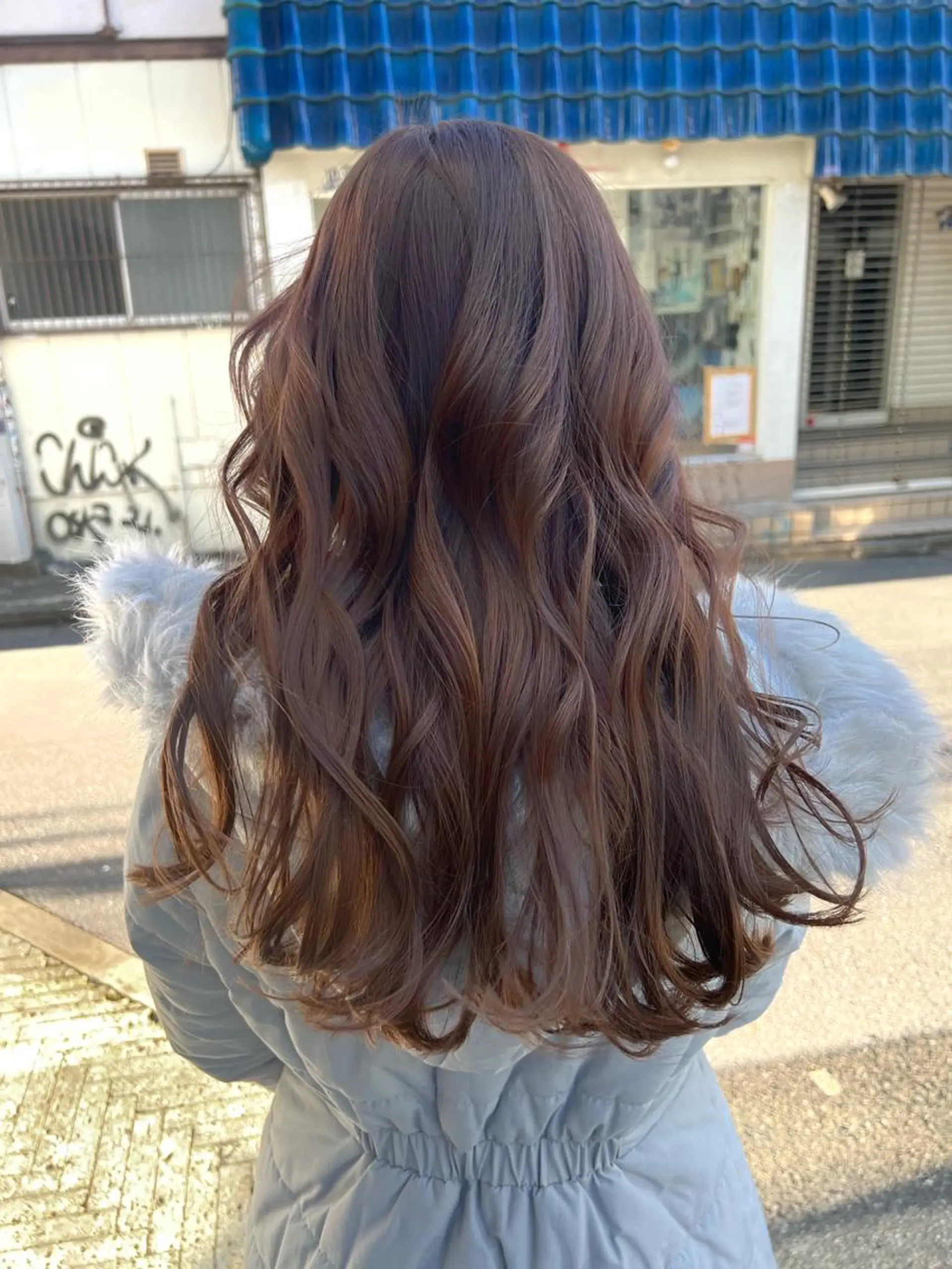 ロング カラー パーマ ヘアアレンジ ヘアカラー トリートメント ヘッドスパ ヘアセット 🌈インナーカラー ‘ショウマ’🌈のヘアスタイル