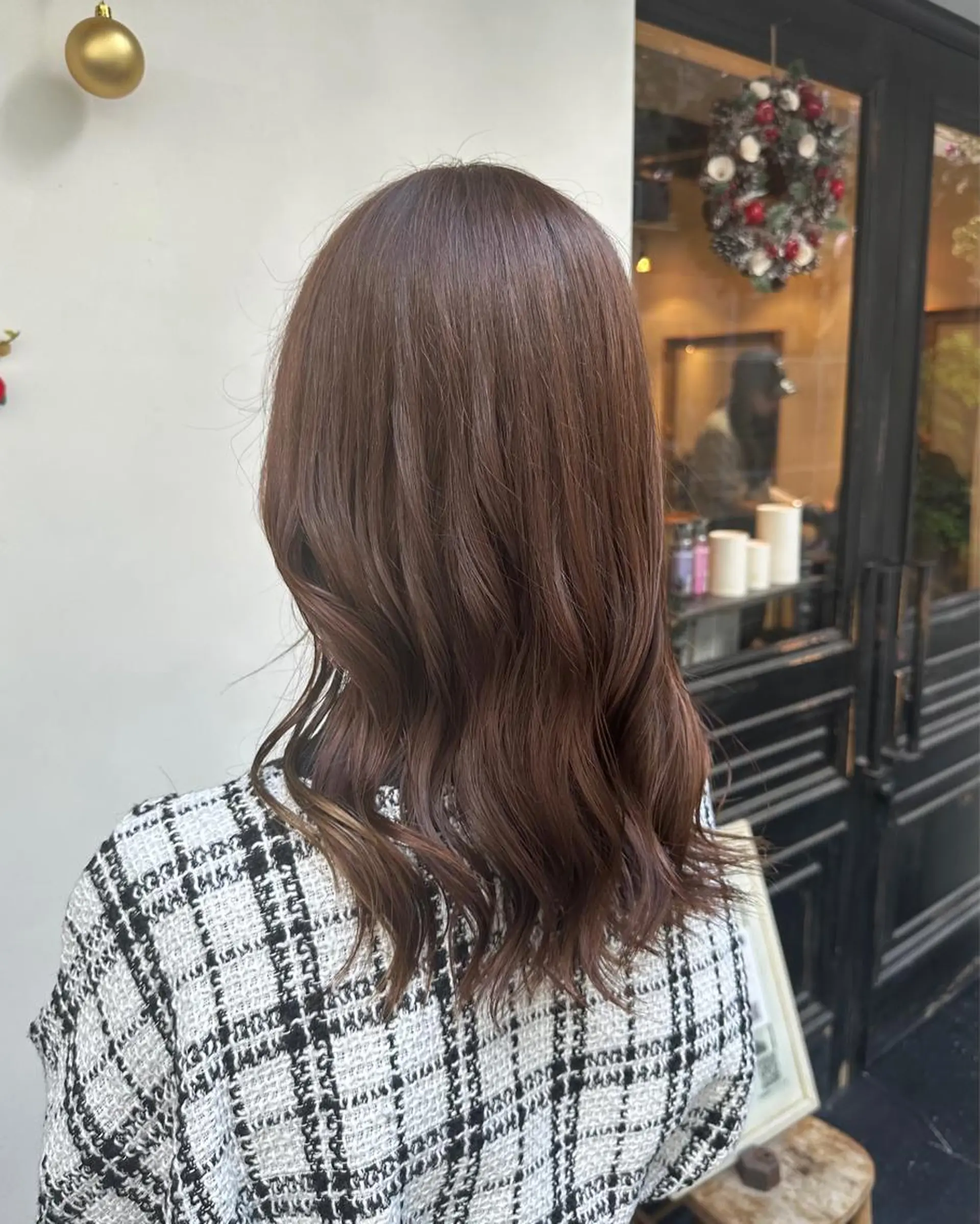 セミロング カラー ヘアアレンジ REAL 心斎橋所属・ブリーチ/ベージュ /ピンク🦋ナツミのヘアスタイル