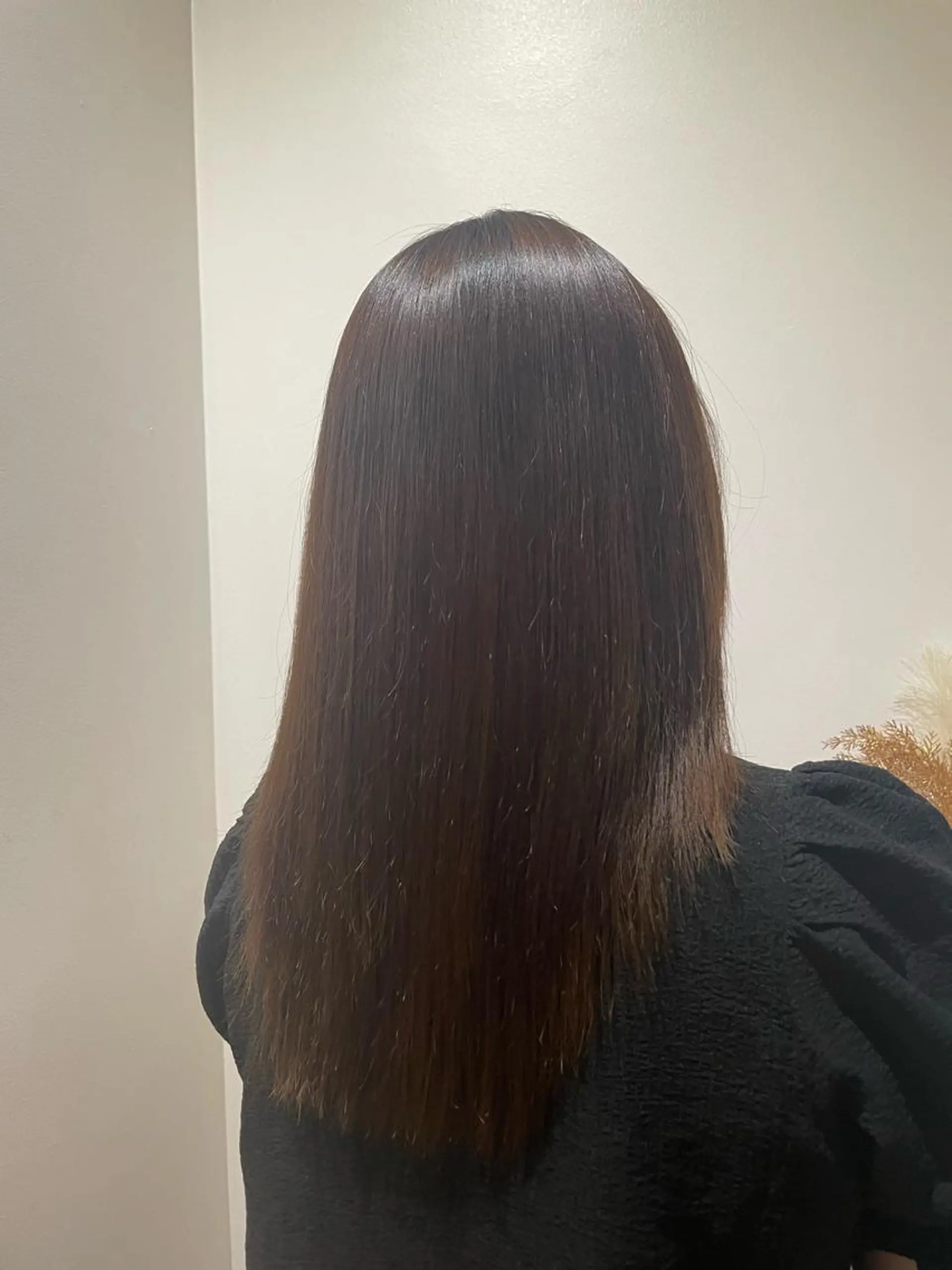 セミロング ayaka🌹 艶カラー&小顔カットのヘアスタイル