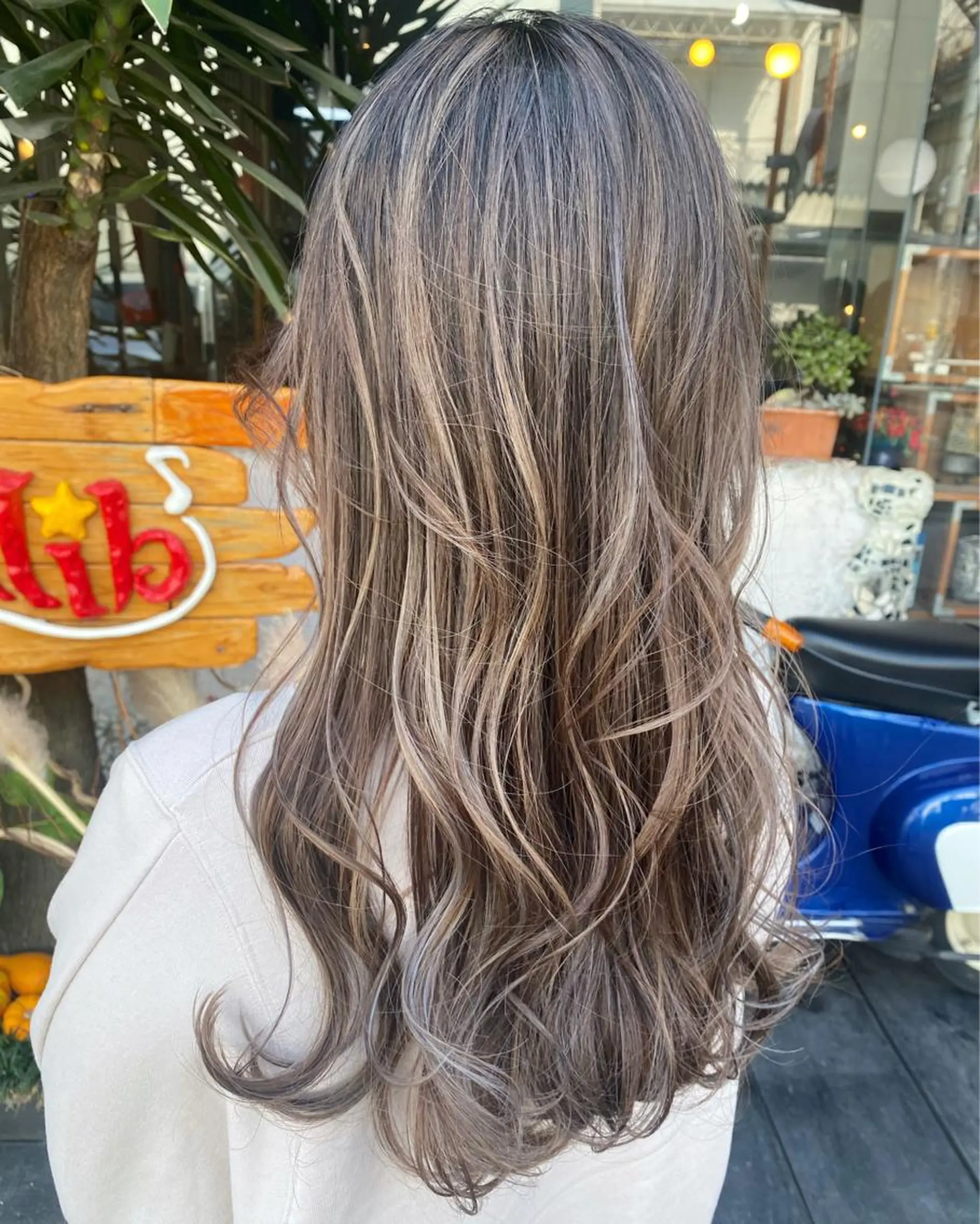 ロング カラー ヘアカラー 玉木 育実のヘアスタイル