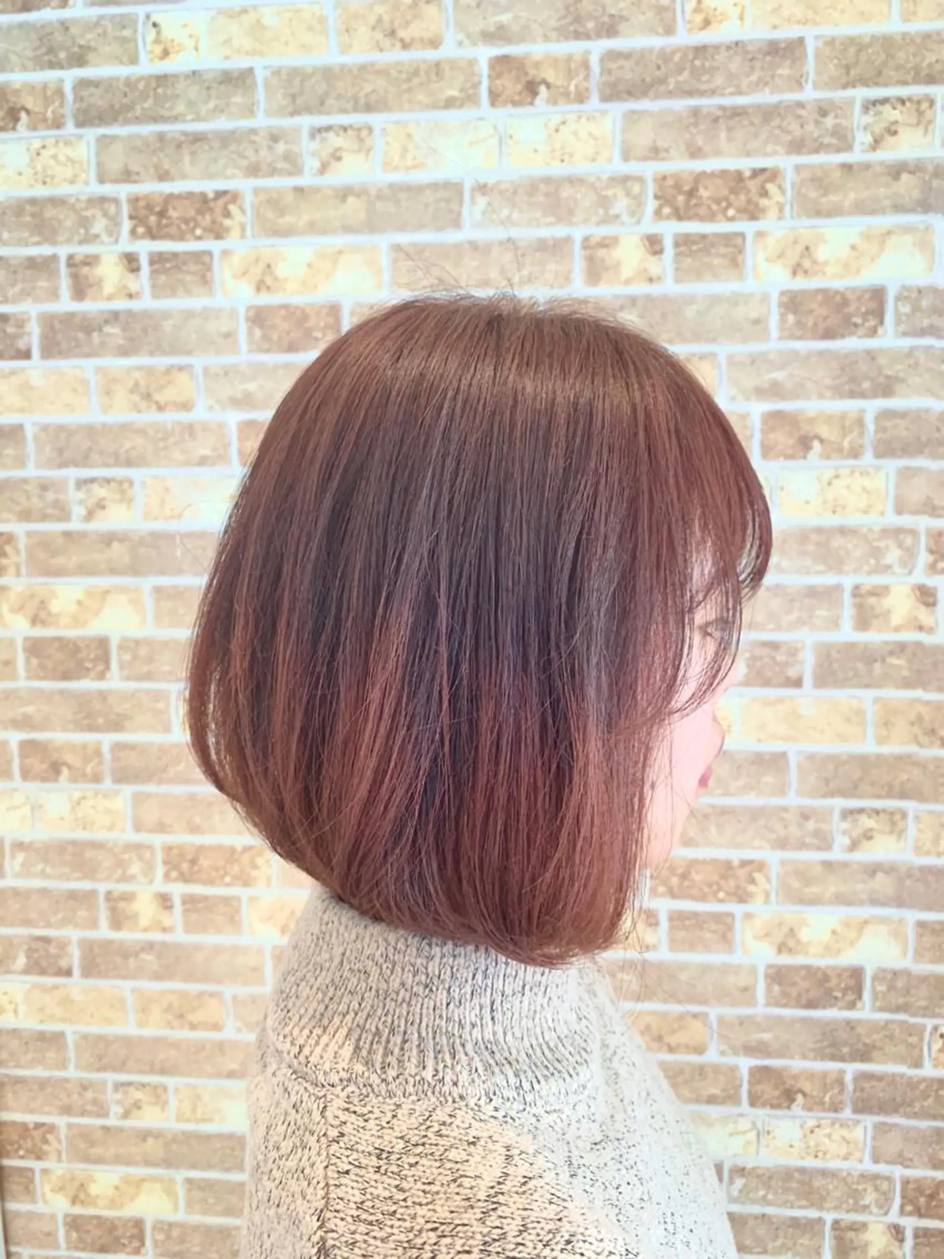 ミディアム ボブ レイヤーカット 柏本 果菜のヘアスタイル