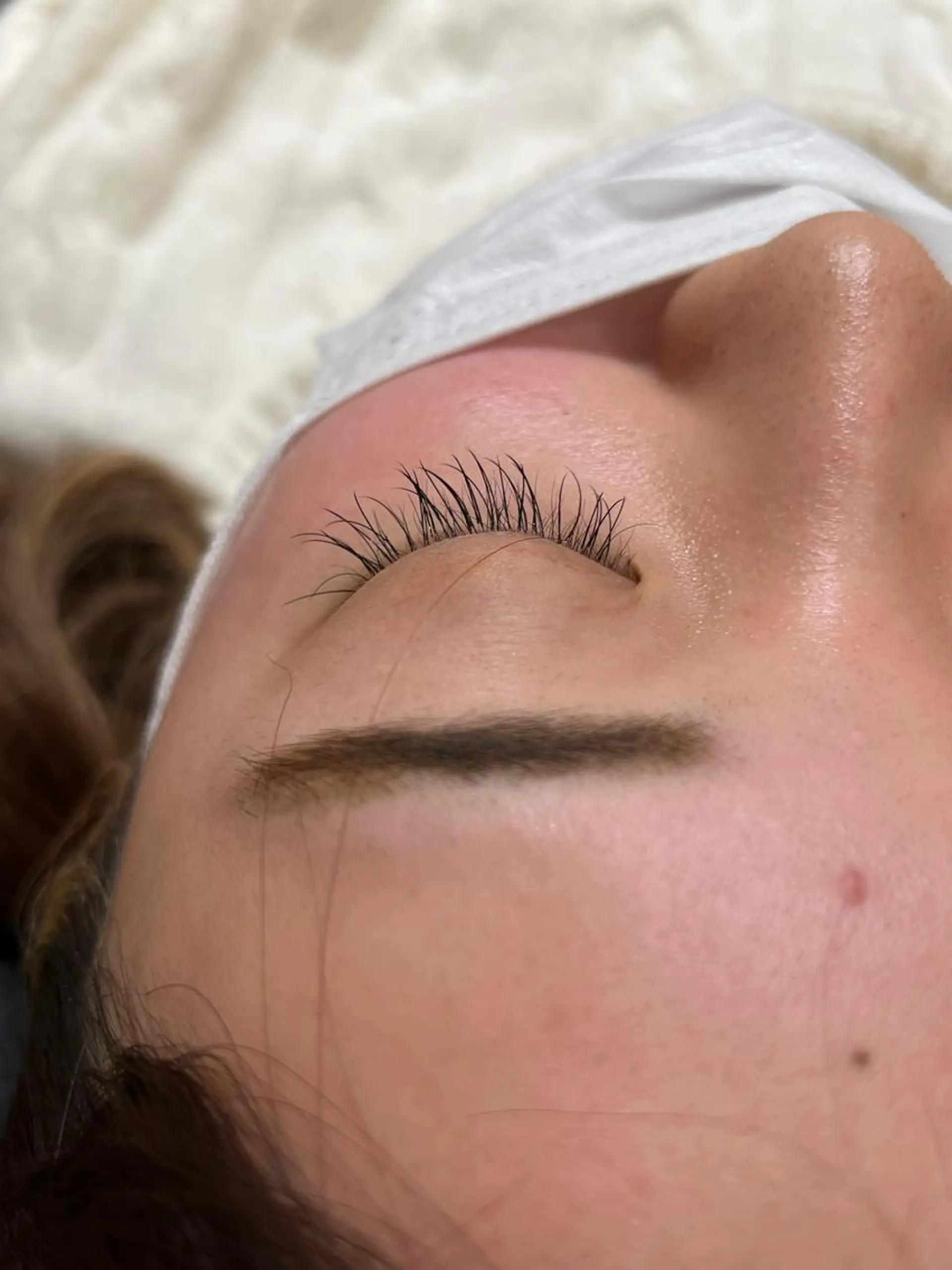 マツエク・マツパ ナチュラル マツエク letterby novel はるみのヘアスタイル