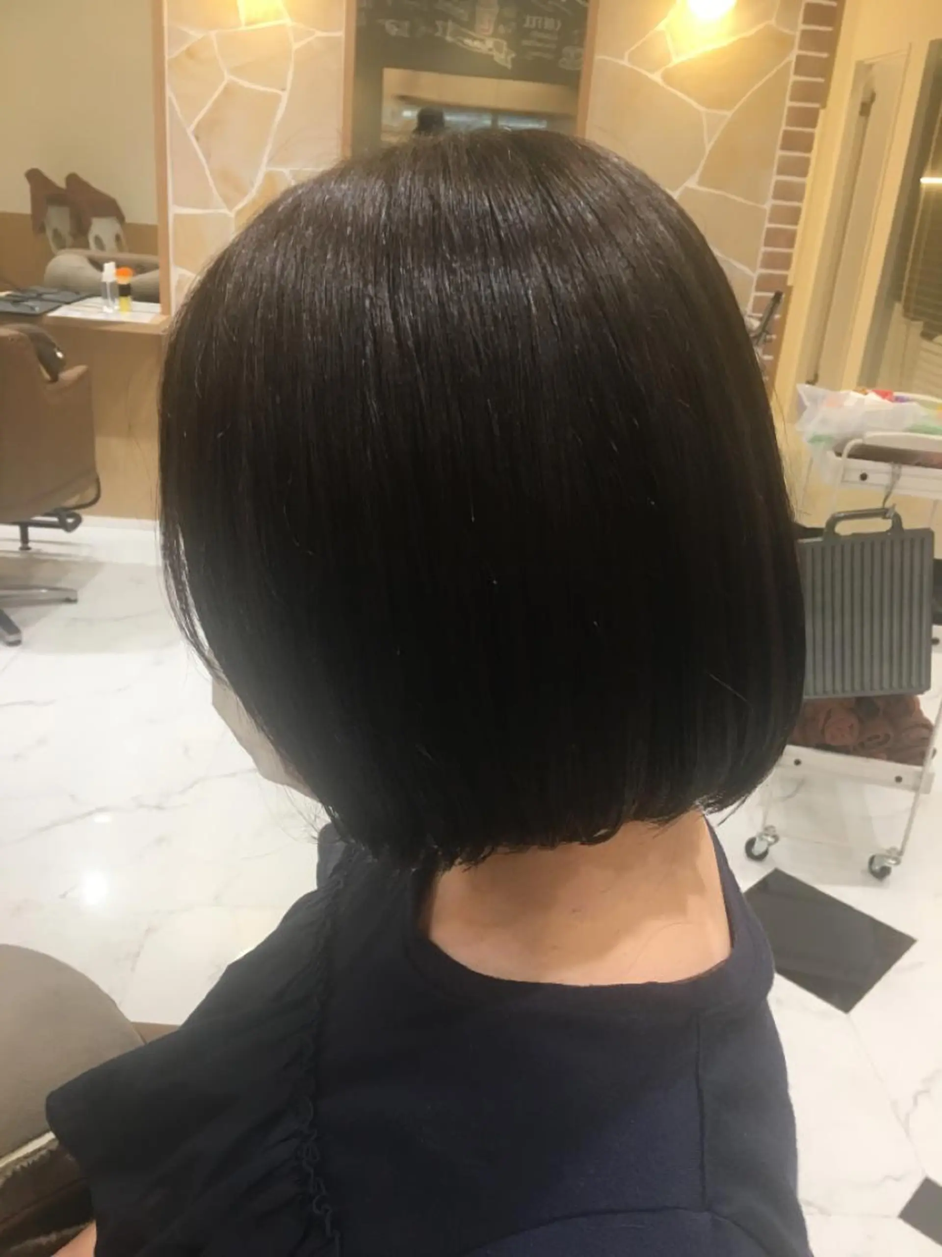ミディアム ボブ 坂井 茅聖のヘアスタイル