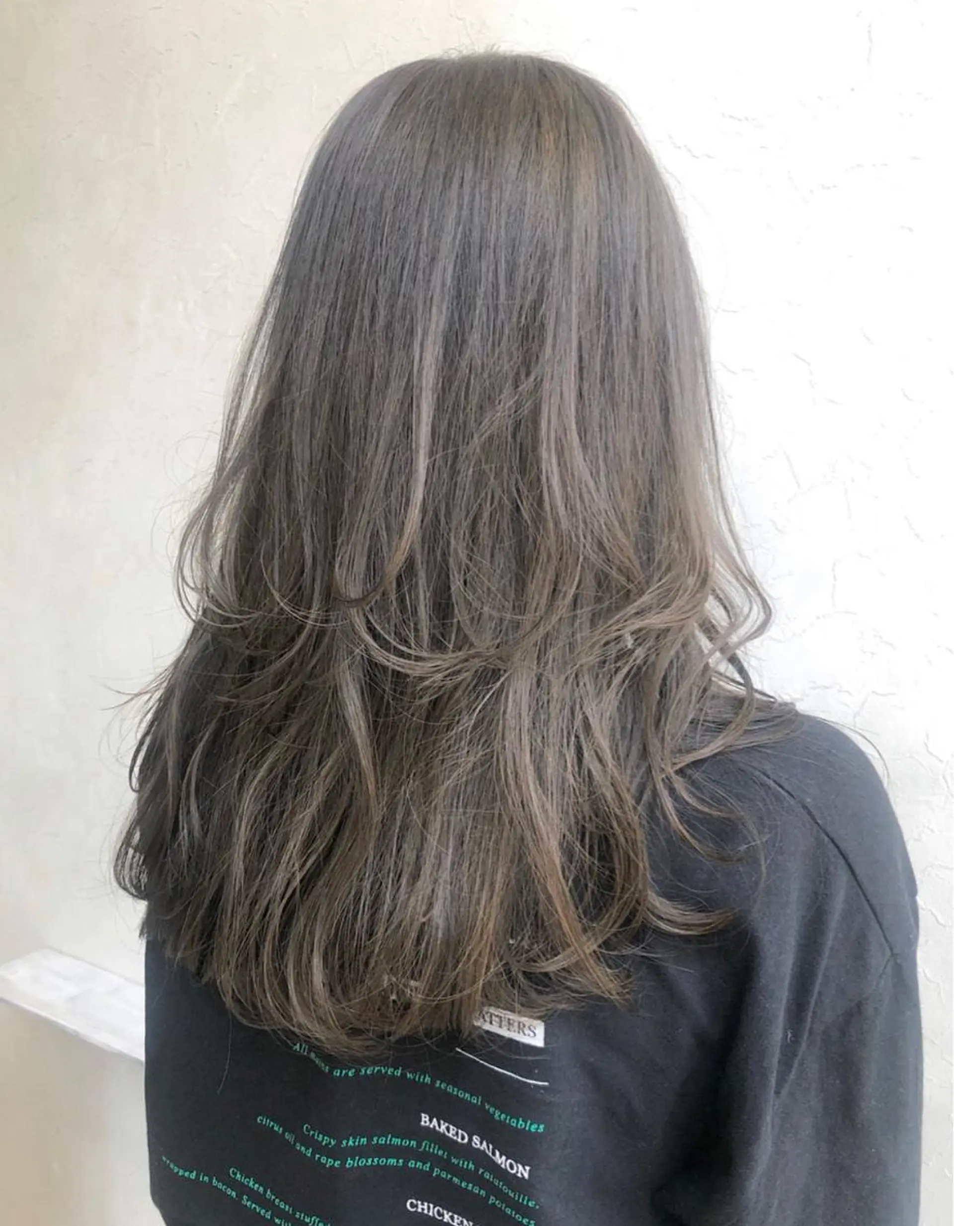 ロング カラー nakahara madokaのヘアスタイル
