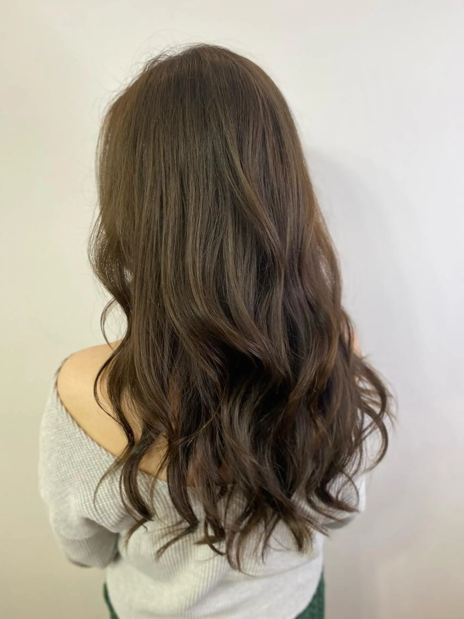 ロング カラー 透明感カラー トリートメント Lizir  ルズィール所属・Luzir⭐︎ GEN⭐︎のヘアスタイル