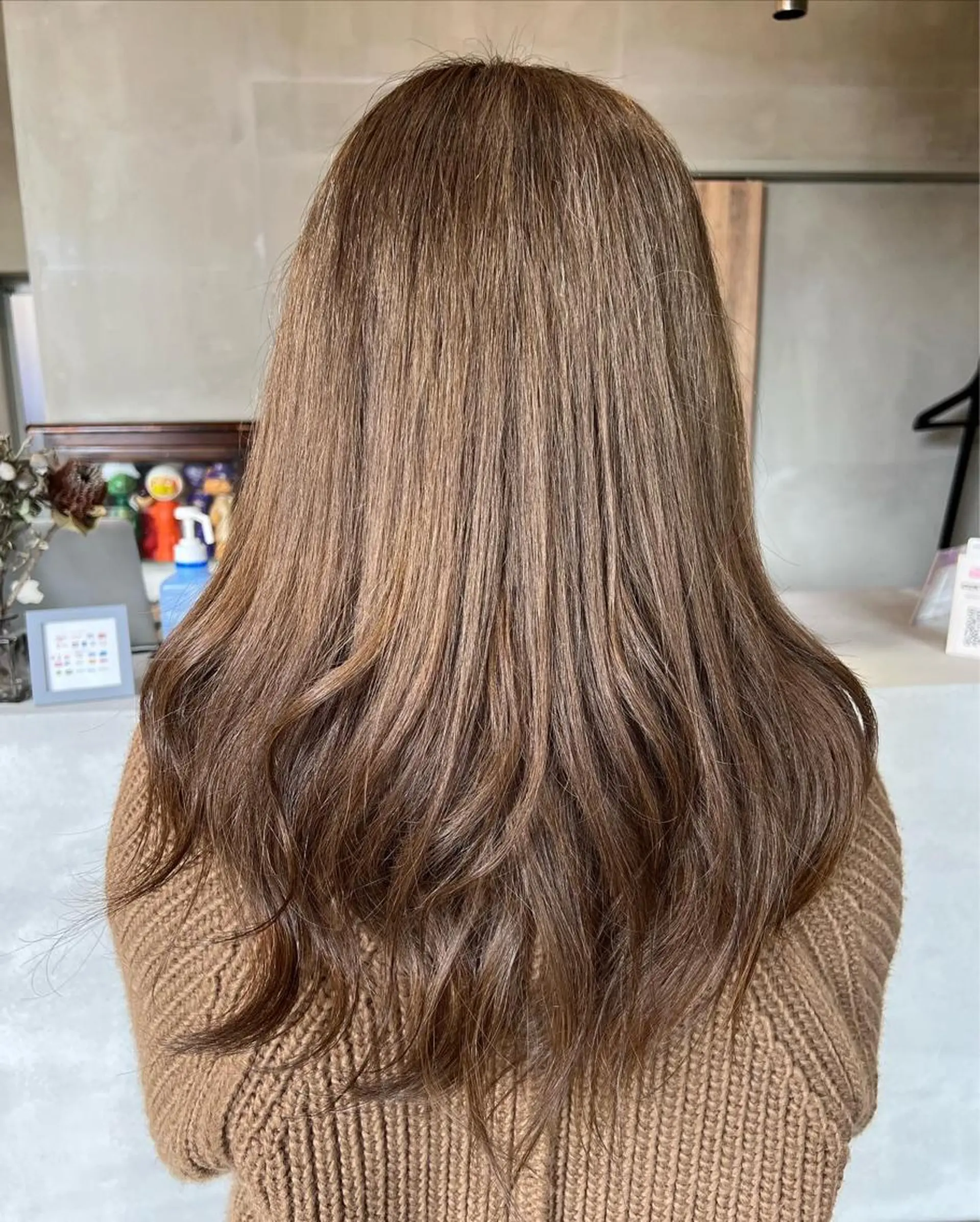 ロング カラー ハイライトカラー イルミナカラー ボブ ハイライト 髪質改善 カット ヘアカラー トリートメント SHINYA シンヤヘアーズのヘアスタイル