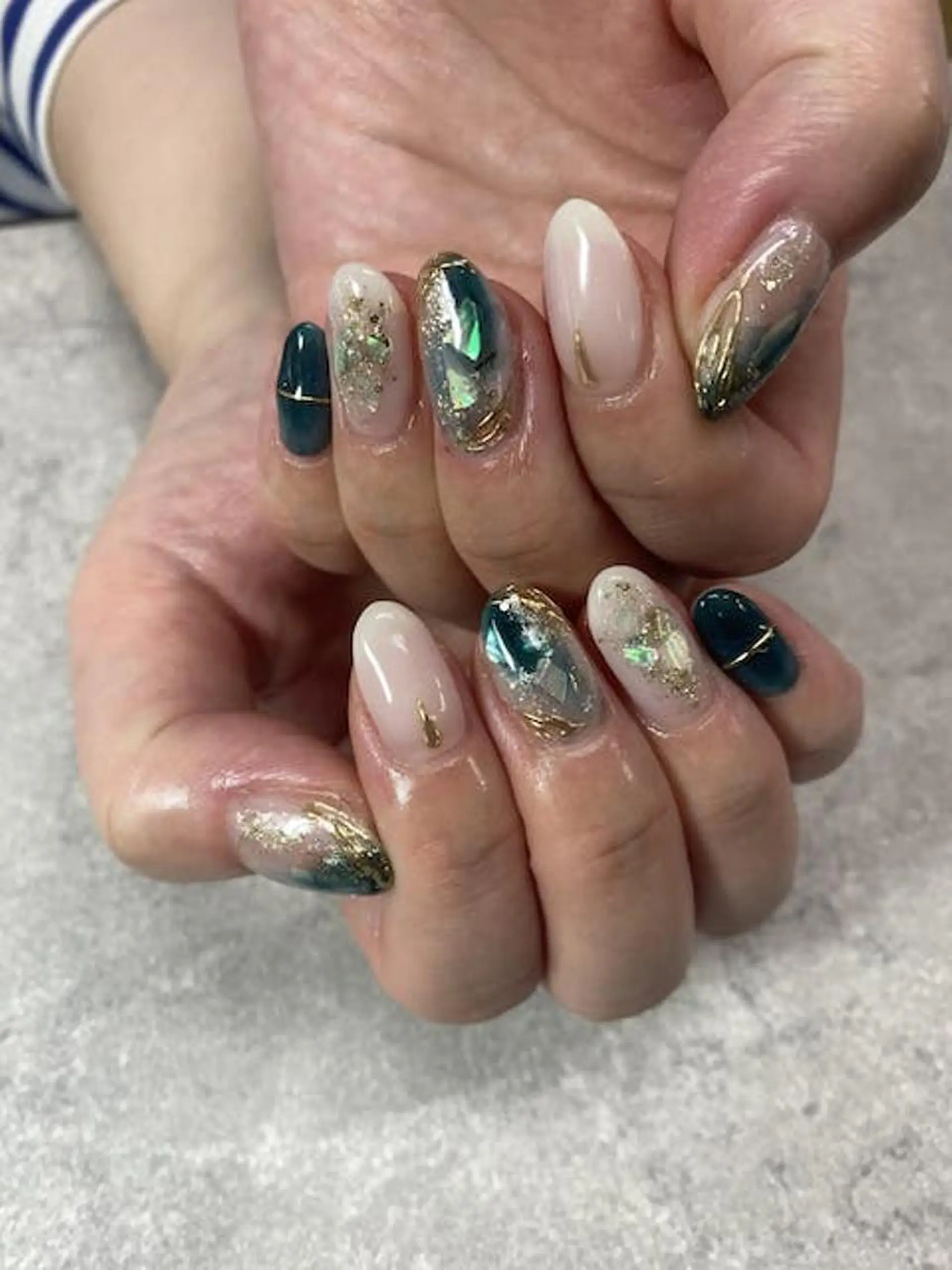 ネイル フットネイル フレンチネイル ジェルネイル ガラスフレンチ グラデーション ハンドネイル ハンドケア FASTNAIL PLUS 新宿店のネイルデザイン