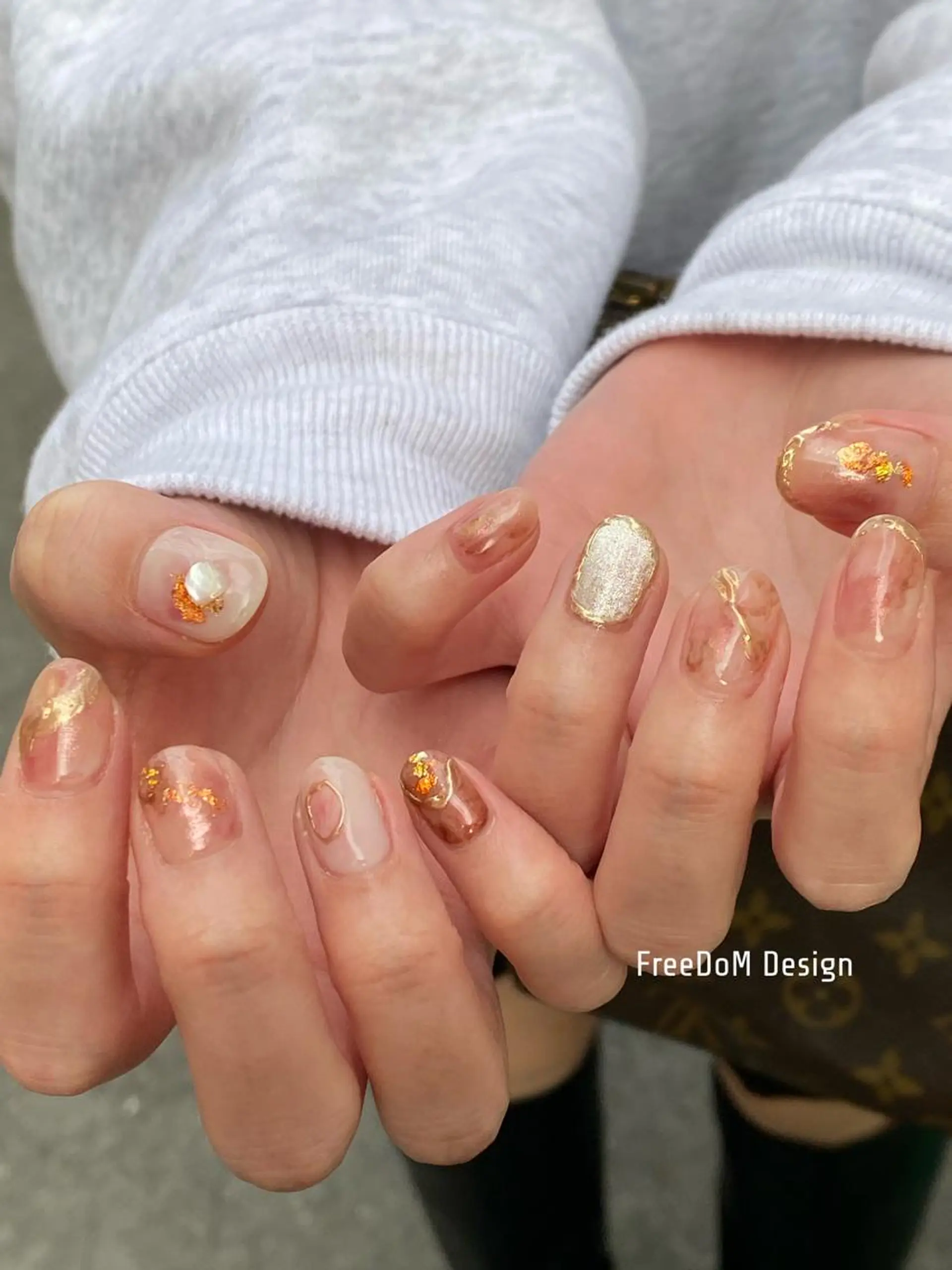 ネイル ニュアンスネイル ハンドネイル ＦreeDoＭ   Design所属・W KUMIのネイルデザイン