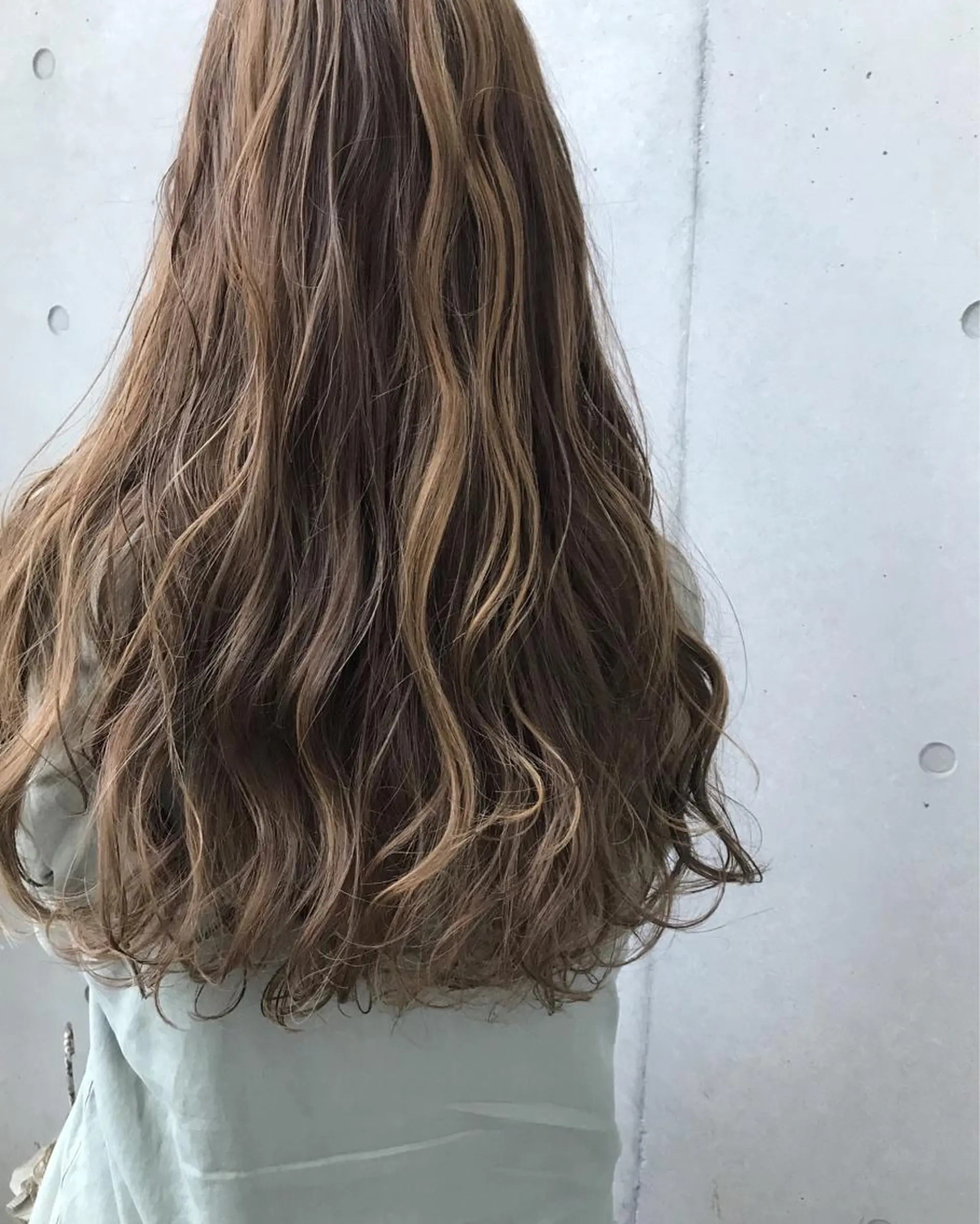 ロング カラー ハイライトカラー ハイライト lot所属・🪄 maasa🪄のヘアスタイル