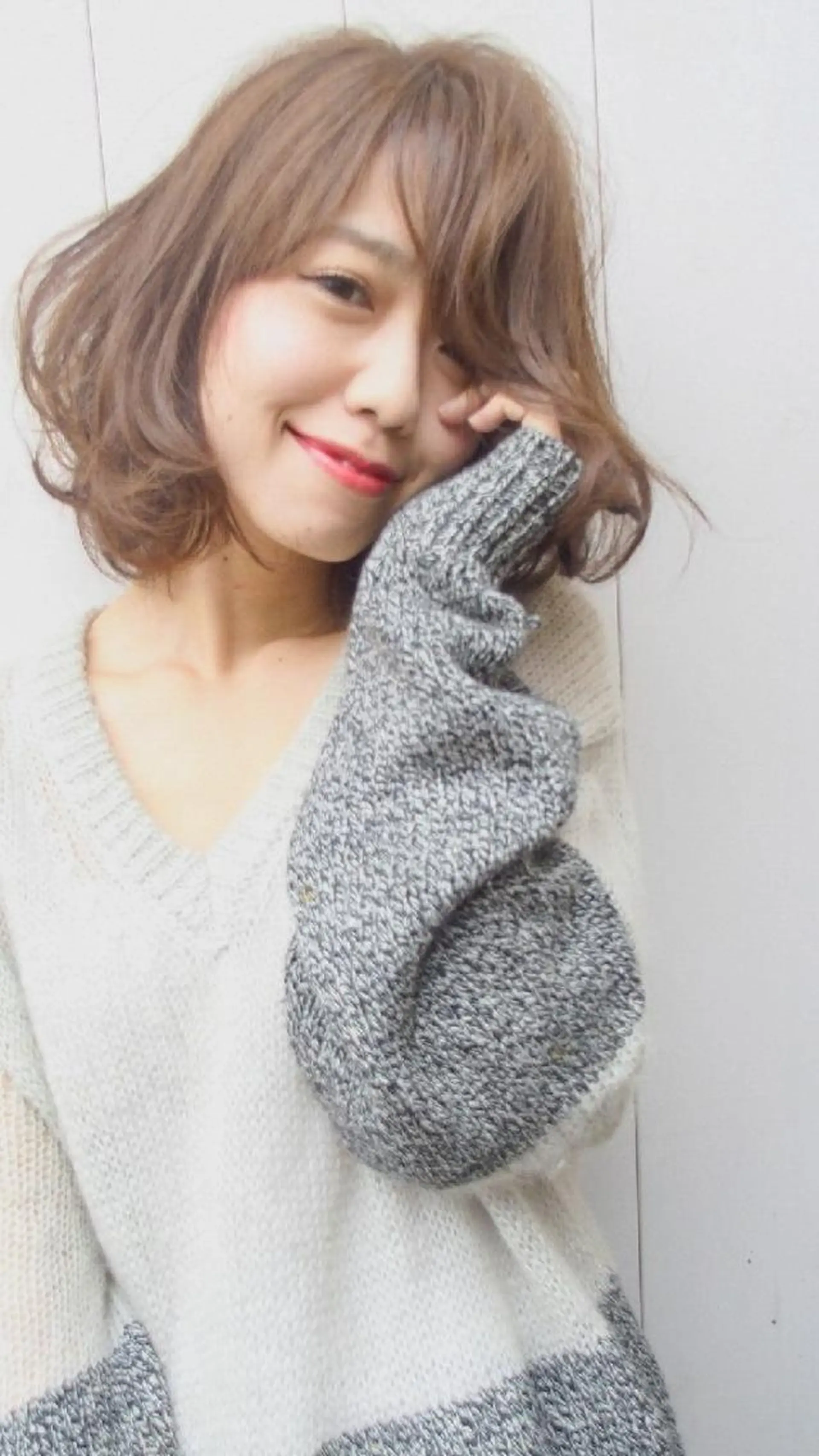 ミディアム カラー ボブ カット ヘアカラー トリートメント 尾野 恭平のヘアスタイル