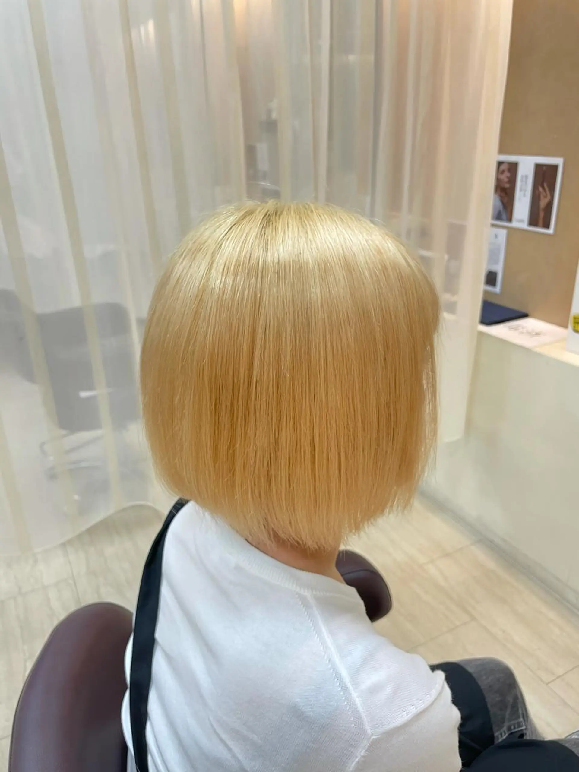 ミディアム カラー パーマ ヘアアレンジ メンズ 抜きっぱなしブロンド ブロンド Hair make frei所属・メンズ専門美容師 堀井隼のヘアスタイル