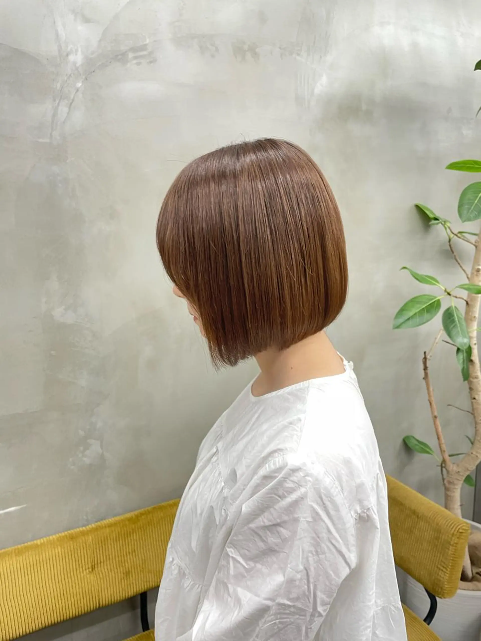 ミディアム ミディアムパーマ トリートメント 🐰ほのか /透明感カラーのヘアスタイル