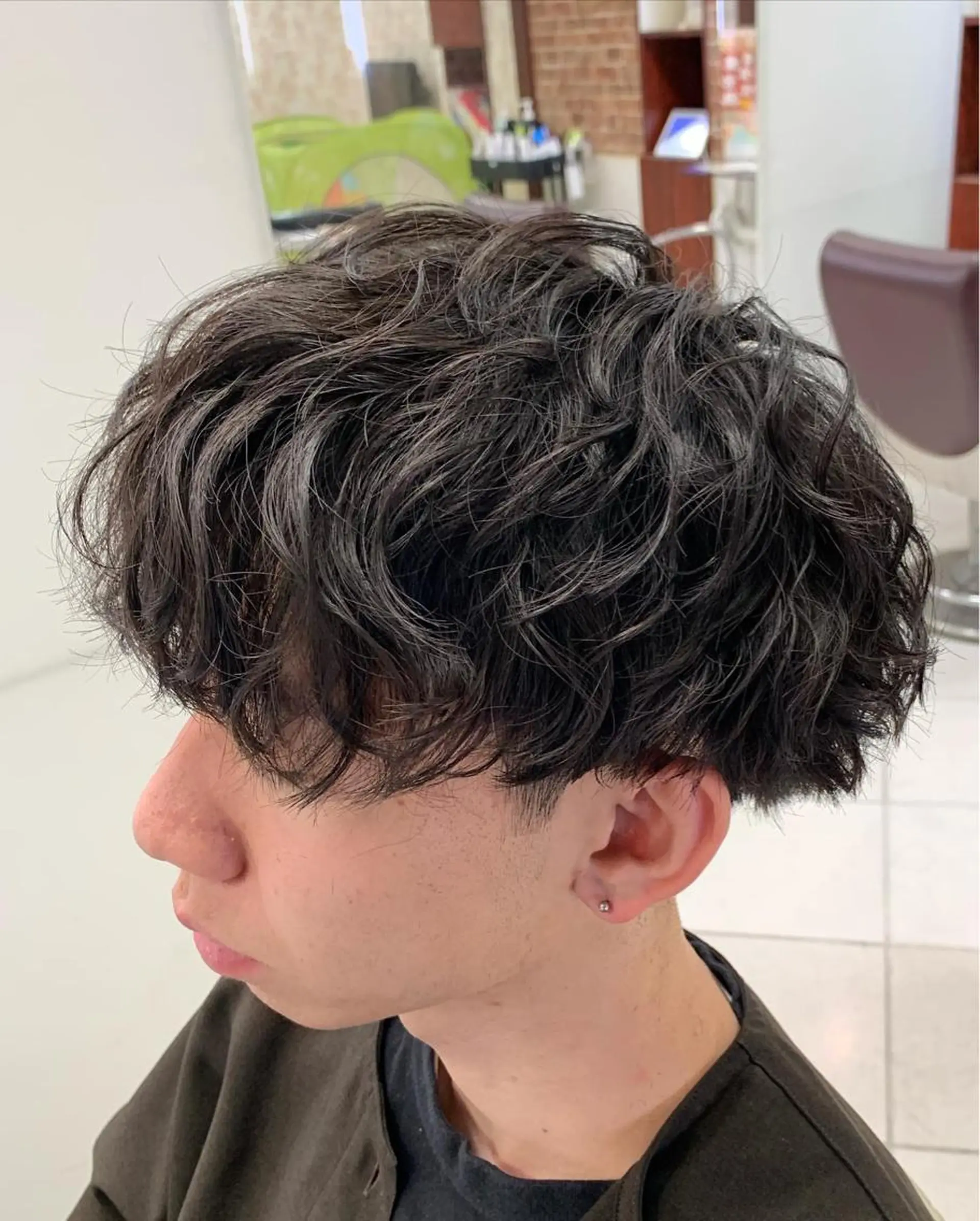 パーマ サロンド エフ真壁店所属・縮毛矯正特化美容師 酸性ストレート細谷のヘアスタイル
