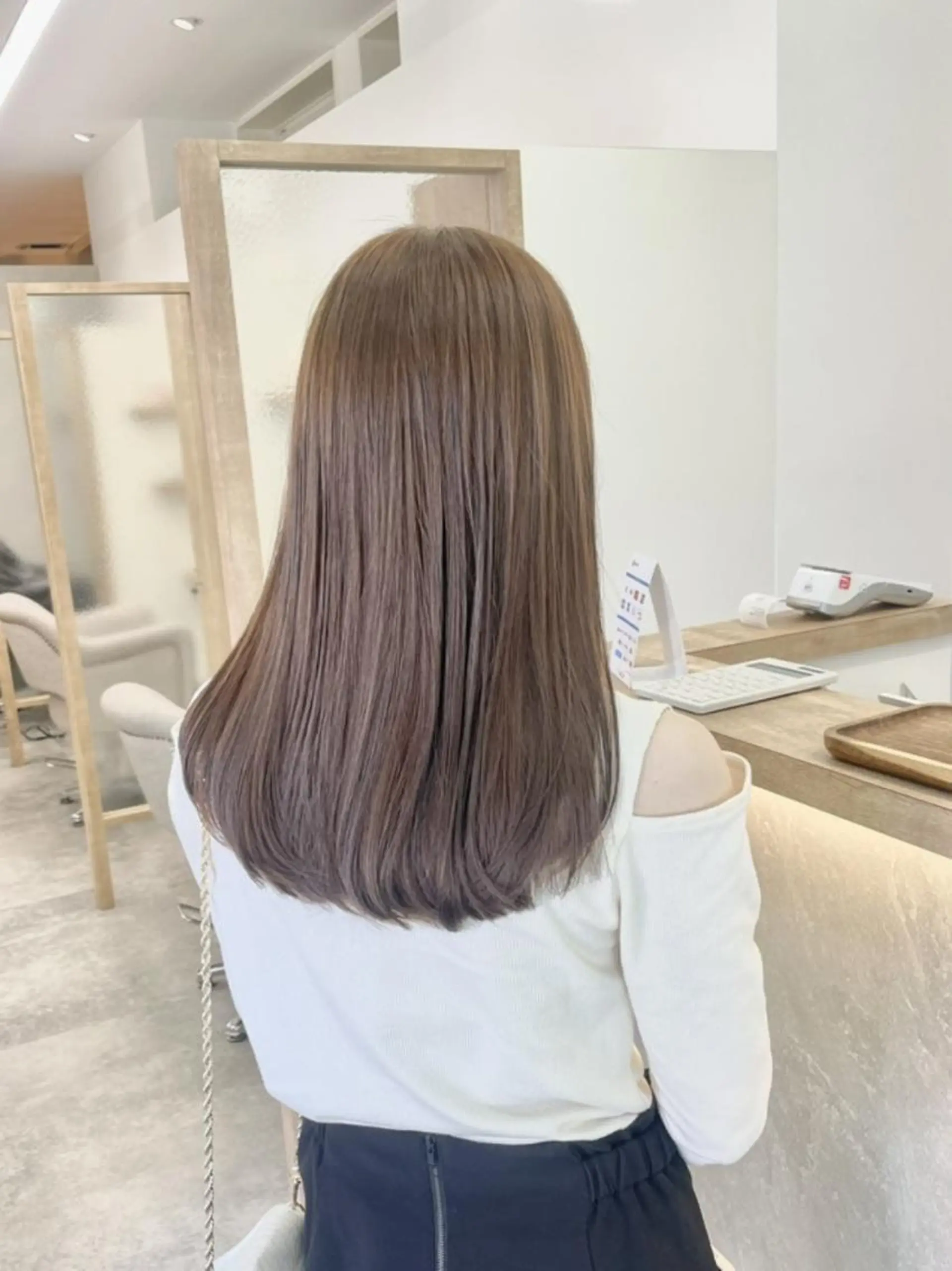 カラー ロング ブリーチ ブラウンカラー ブリーチなしカラー Saki サキのヘアスタイル