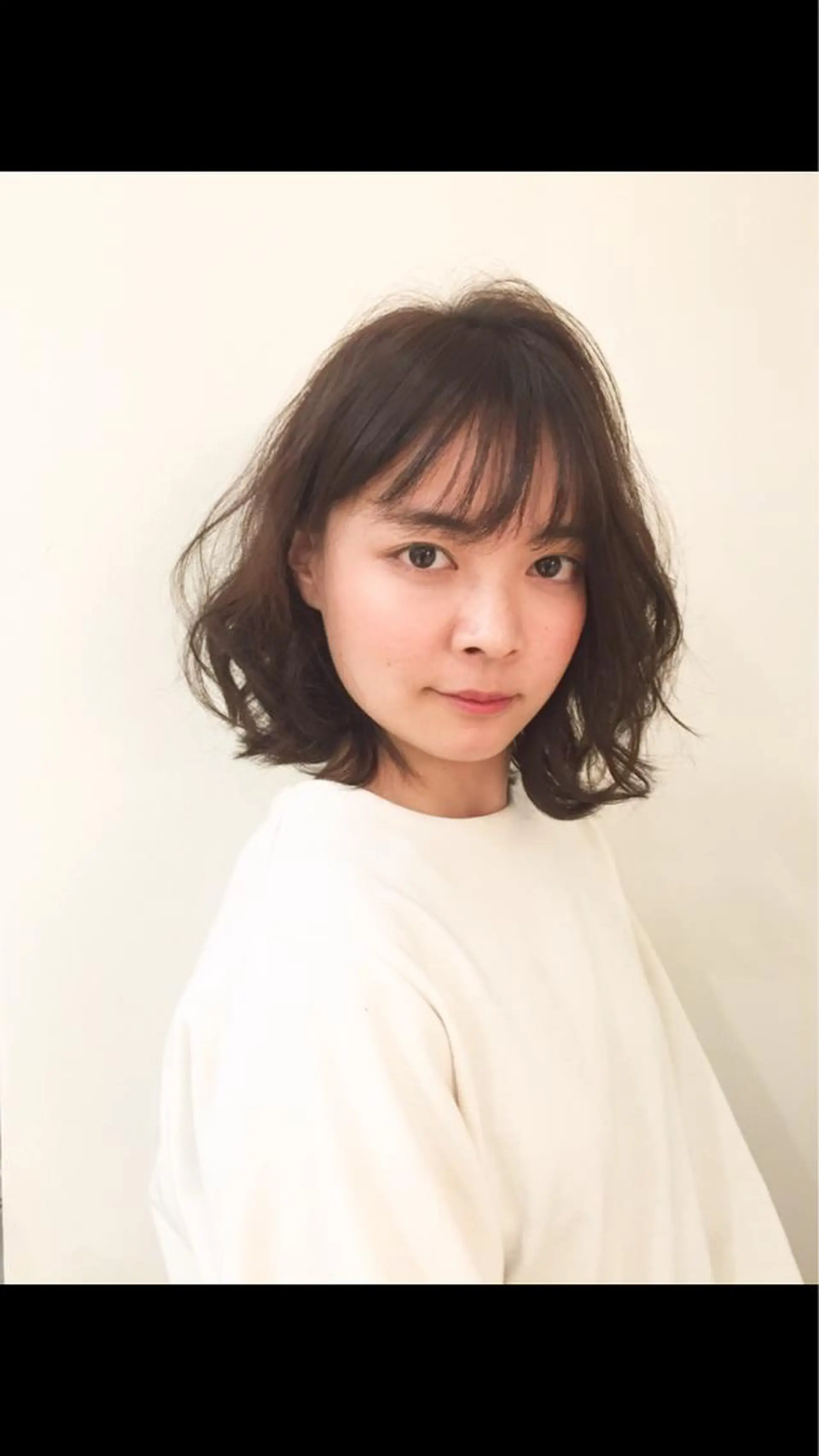ミディアム カラー カット ヘアカラー to heart 十三店所属・ユ イのヘアスタイル