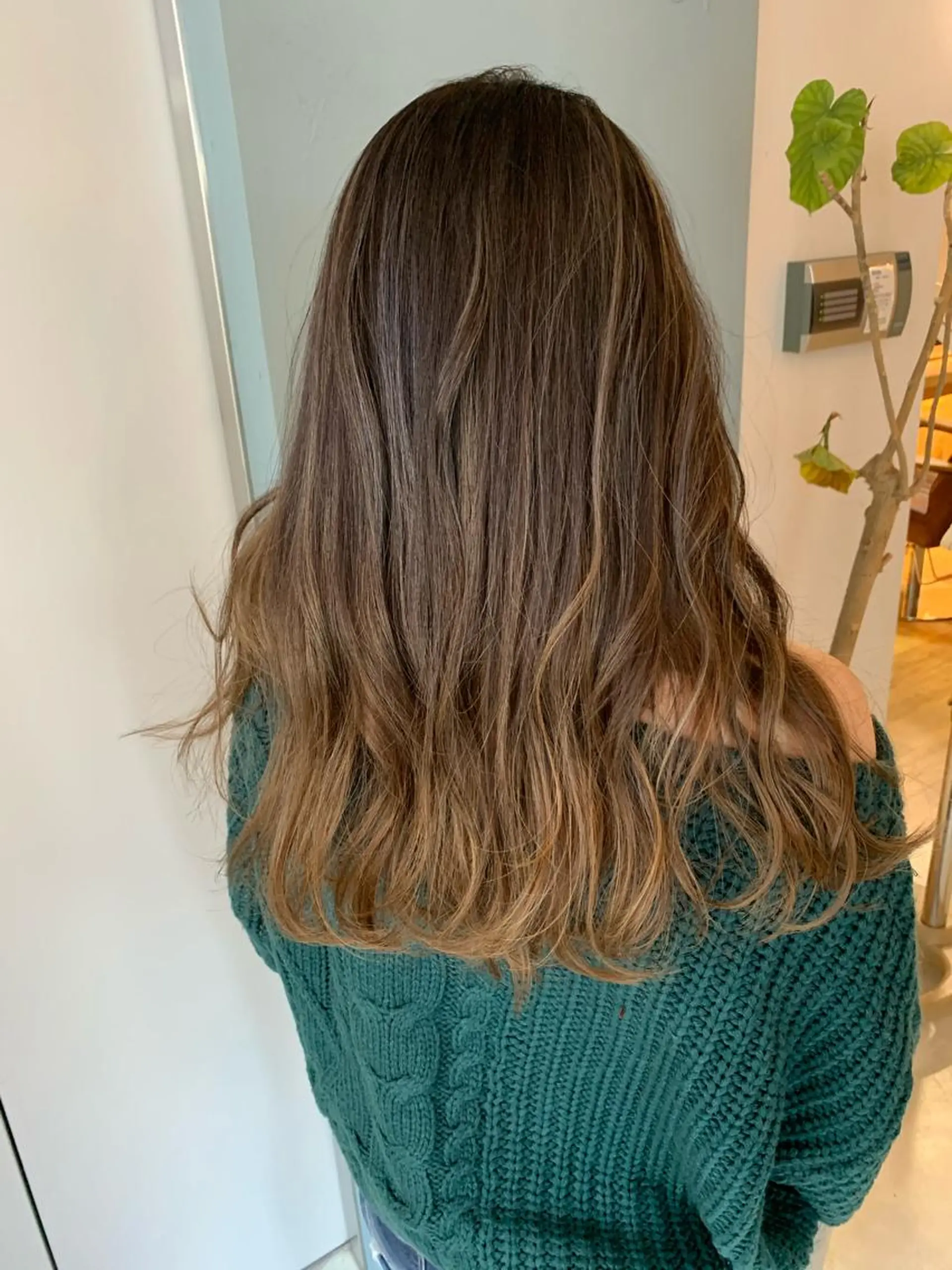 ロング カラー カット ヘアカラー トリートメント 船津武俊 フナツタケトシのヘアスタイル