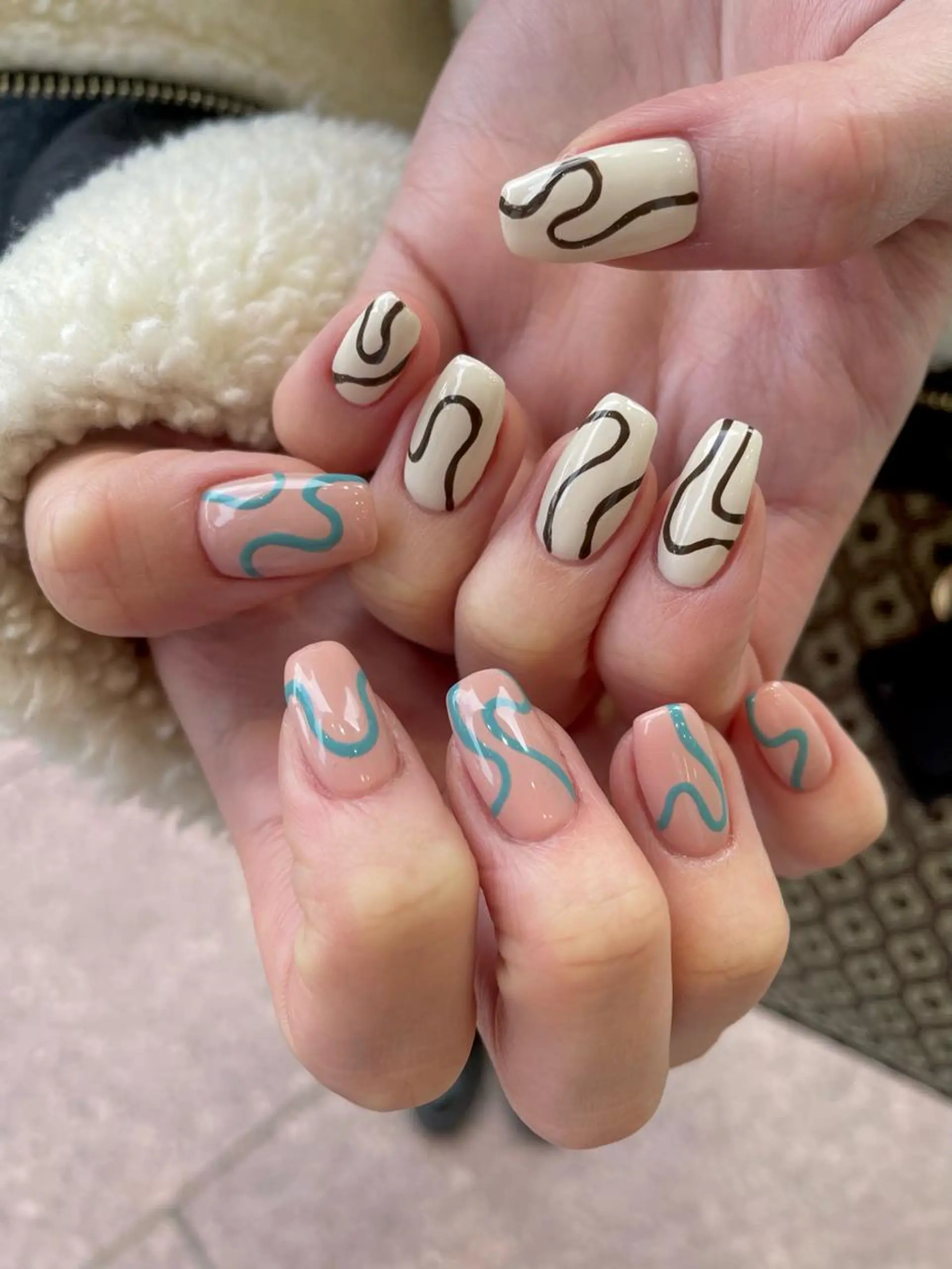 ネイル ハンドネイル Ash関内ネイリスト 荒木晴香のネイルデザイン